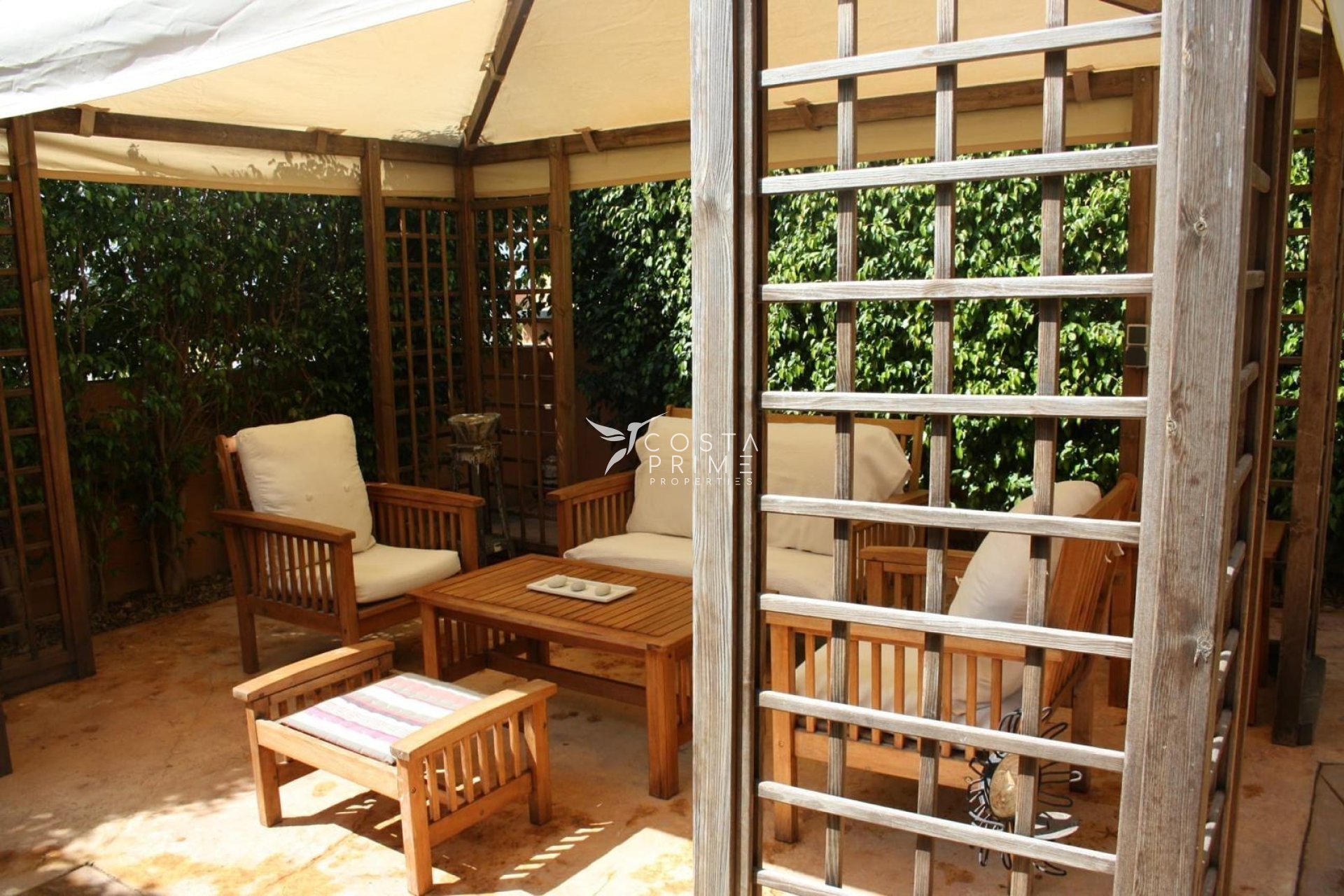 Resale - Townhouse / Semi - Finestrat