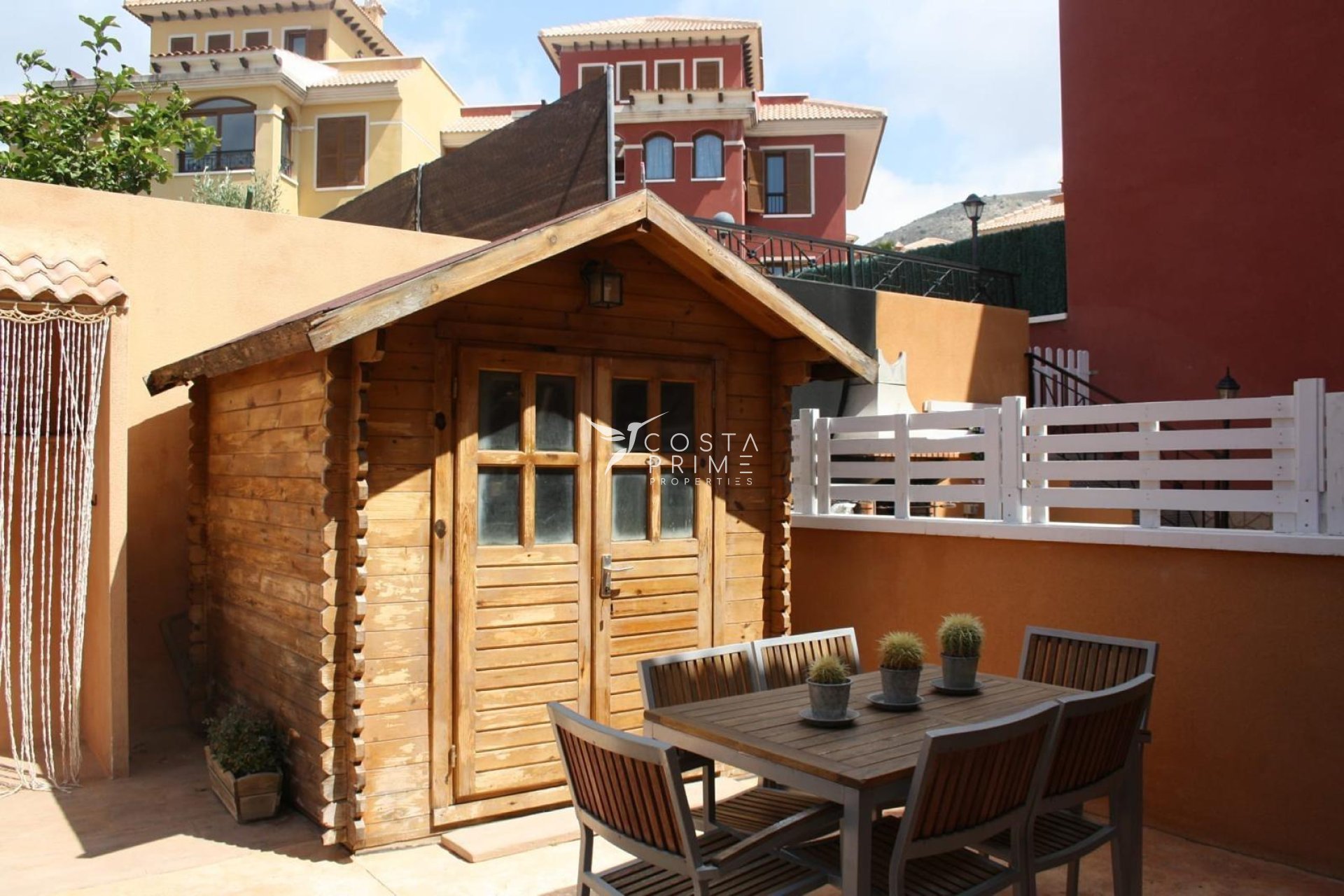 Resale - Townhouse / Semi - Finestrat