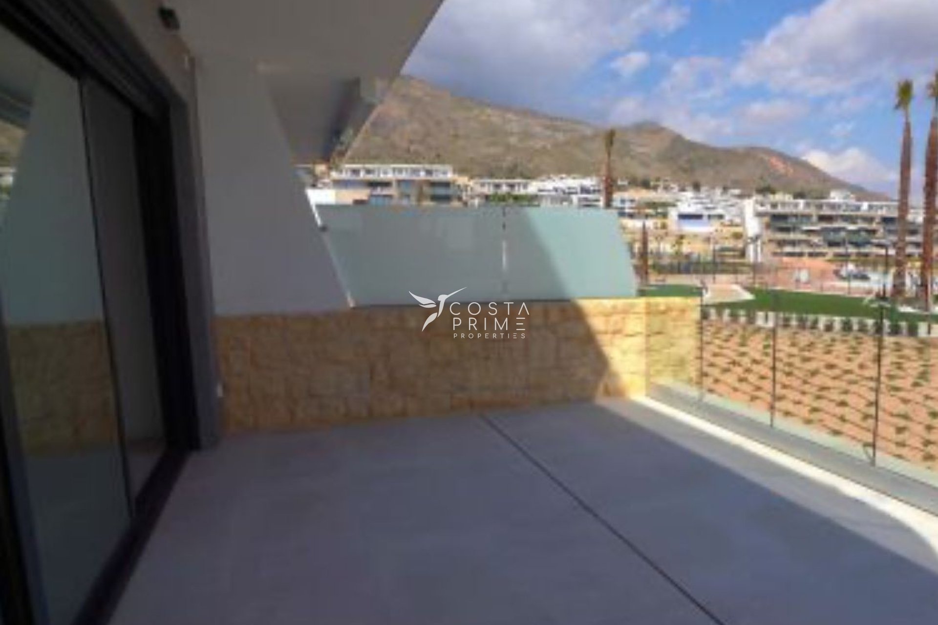 Resale - Townhouse / Semi - Finestrat