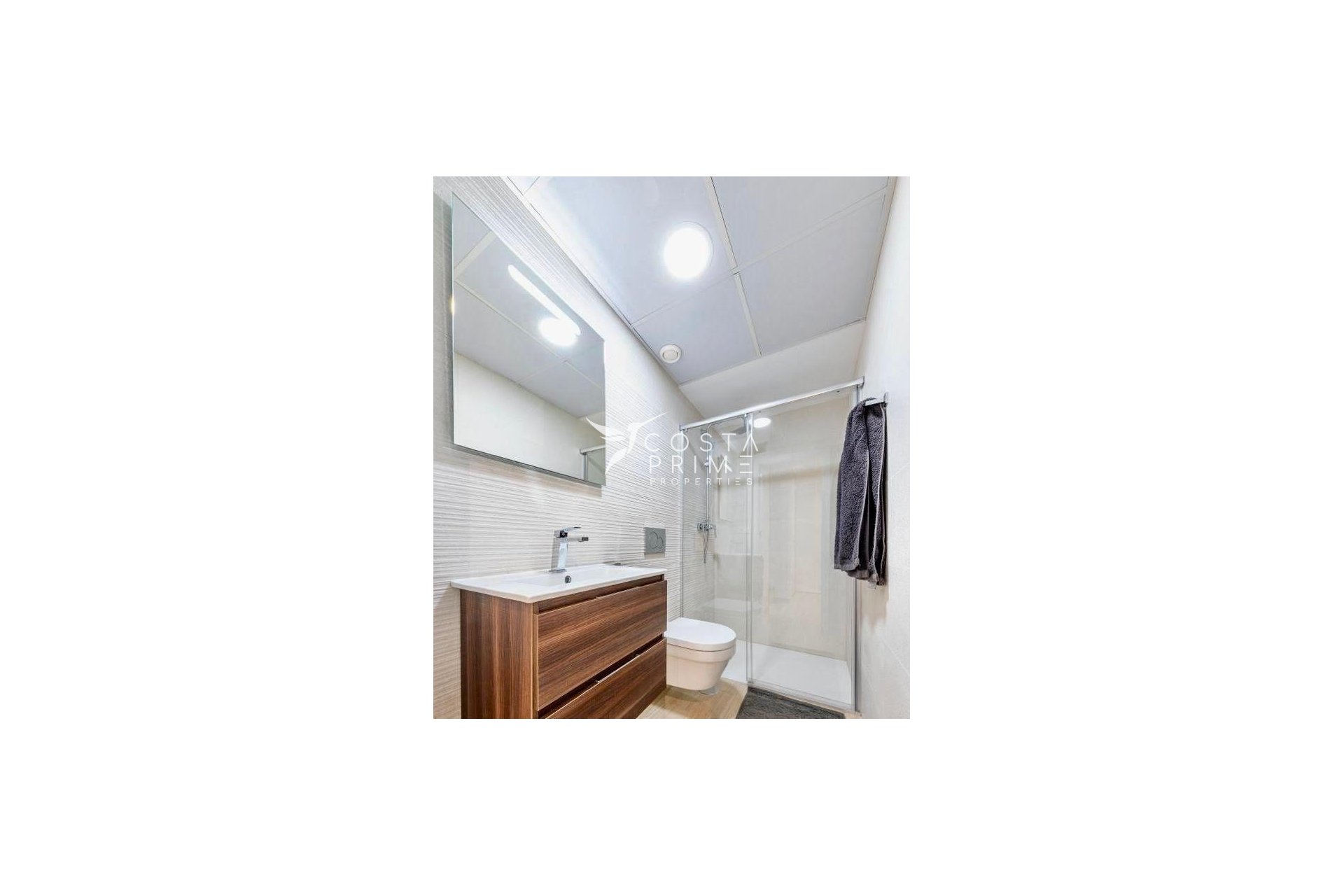 Resale - Townhouse / Semi - Finestrat