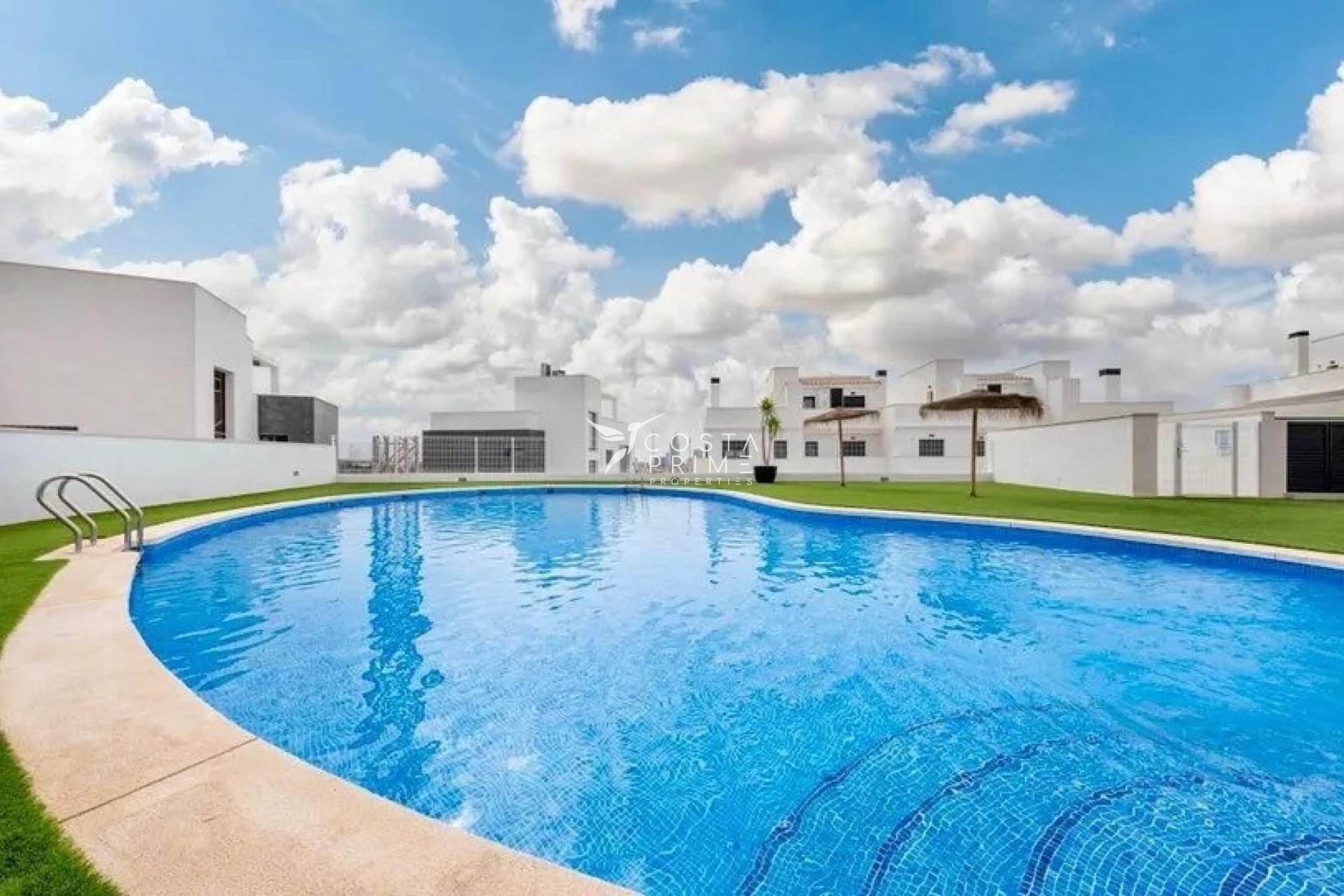 Resale - Townhouse / Semi - Finestrat