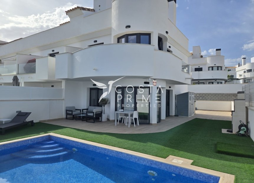 Resale - Townhouse / Semi - Finestrat