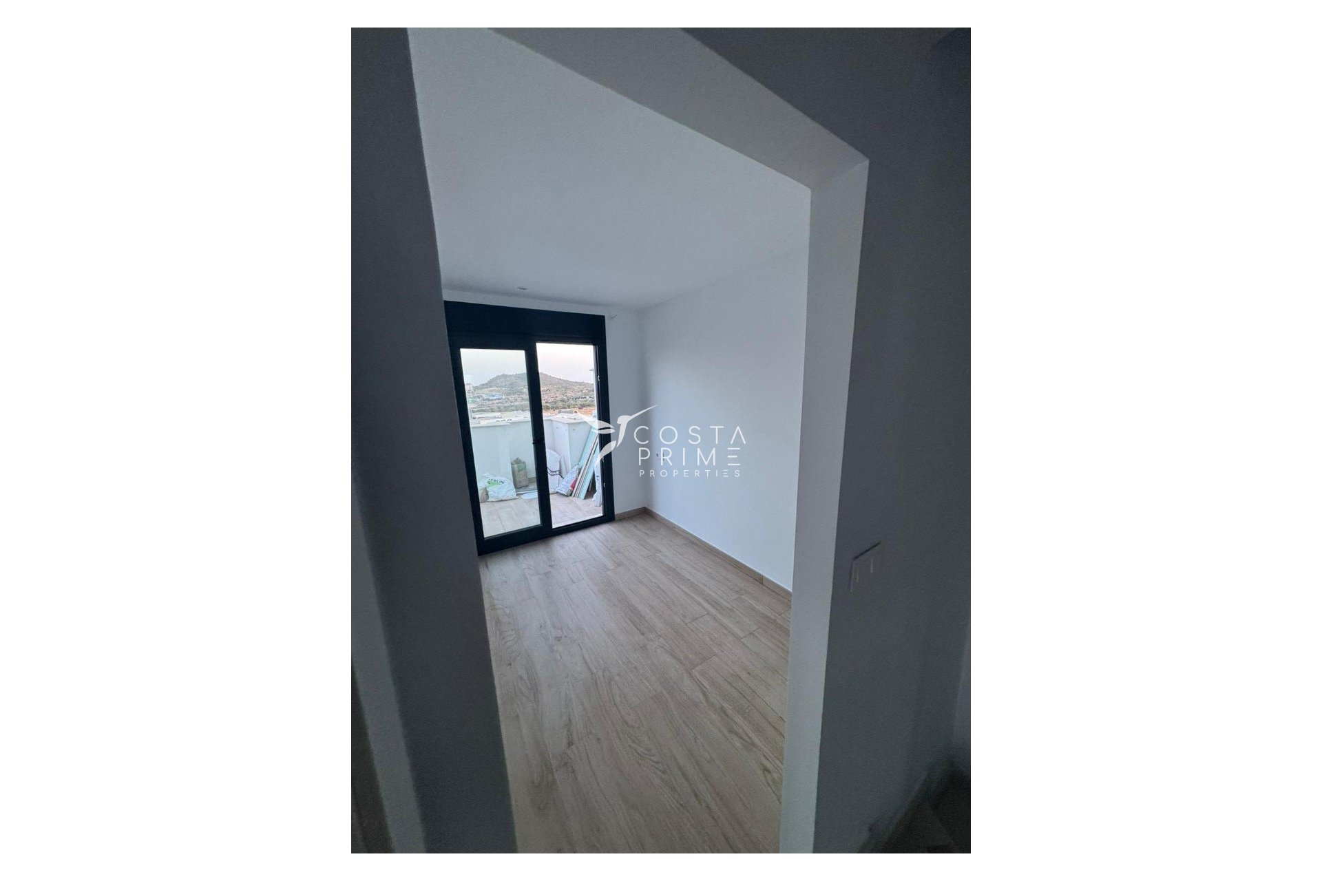 Resale - Townhouse / Semi - Finestrat