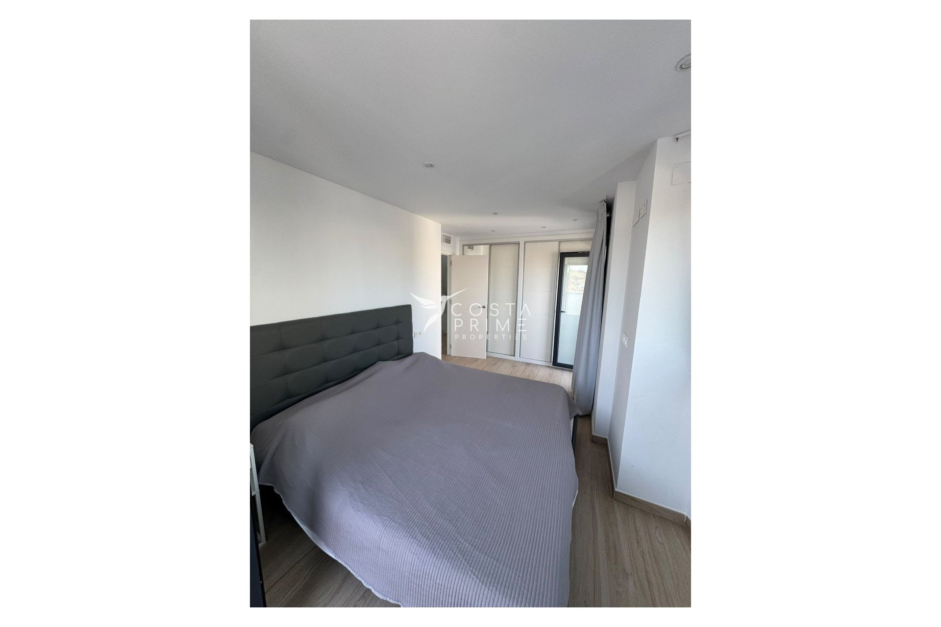 Resale - Townhouse / Semi - Finestrat