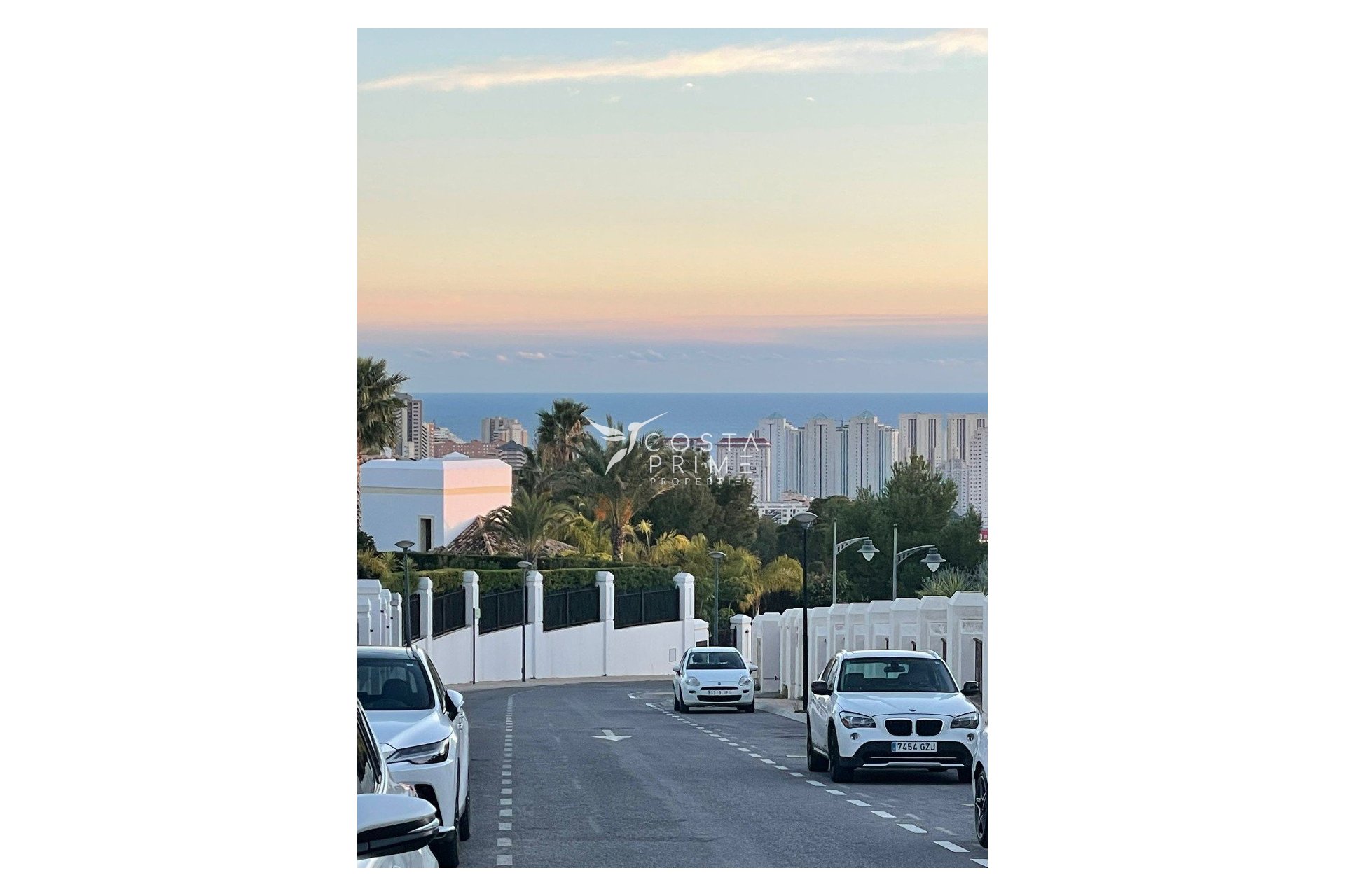 Resale - Townhouse / Semi - Finestrat