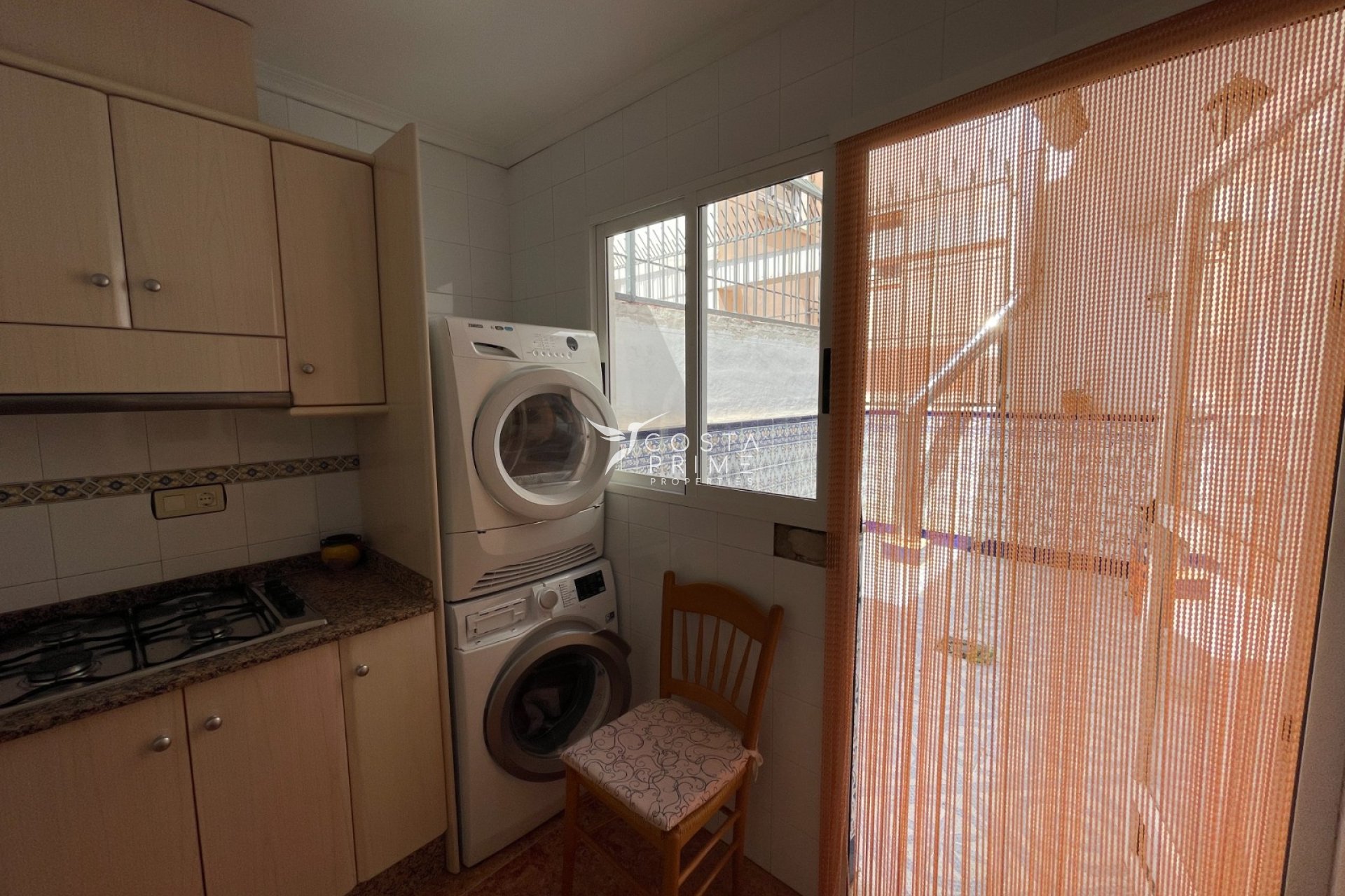 Resale - Townhouse / Semi - Formentera del Segura