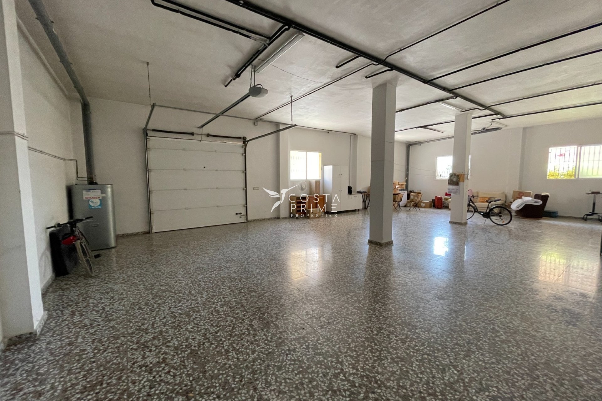 Resale - Townhouse / Semi - Formentera del Segura