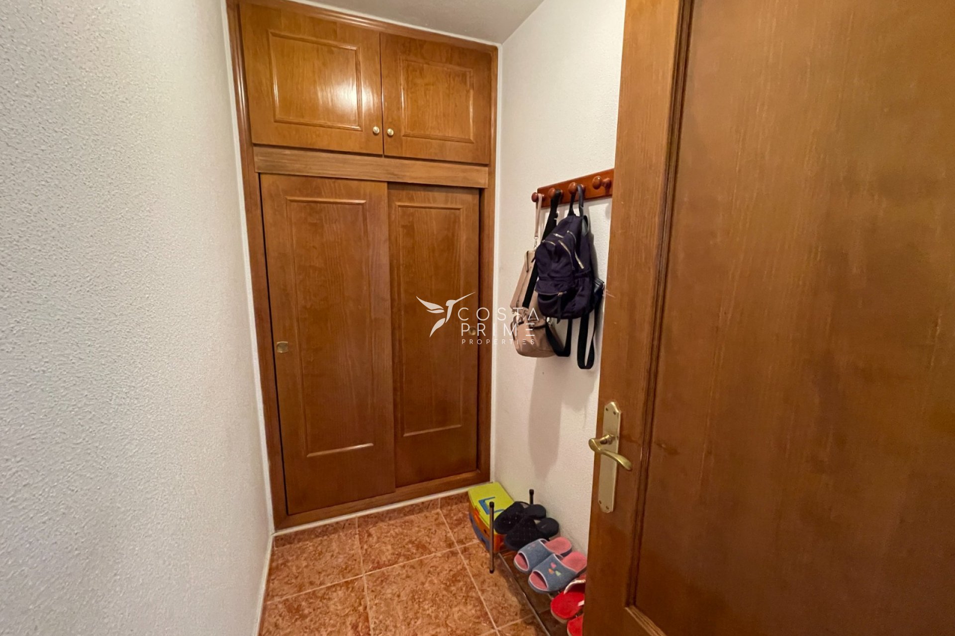Resale - Townhouse / Semi - Formentera del Segura