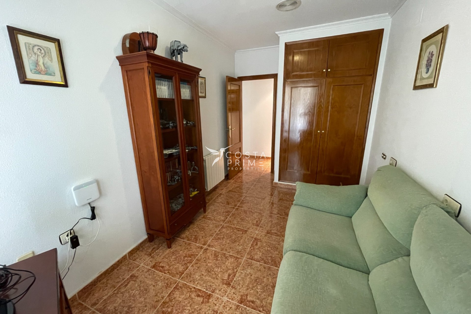 Resale - Townhouse / Semi - Formentera del Segura