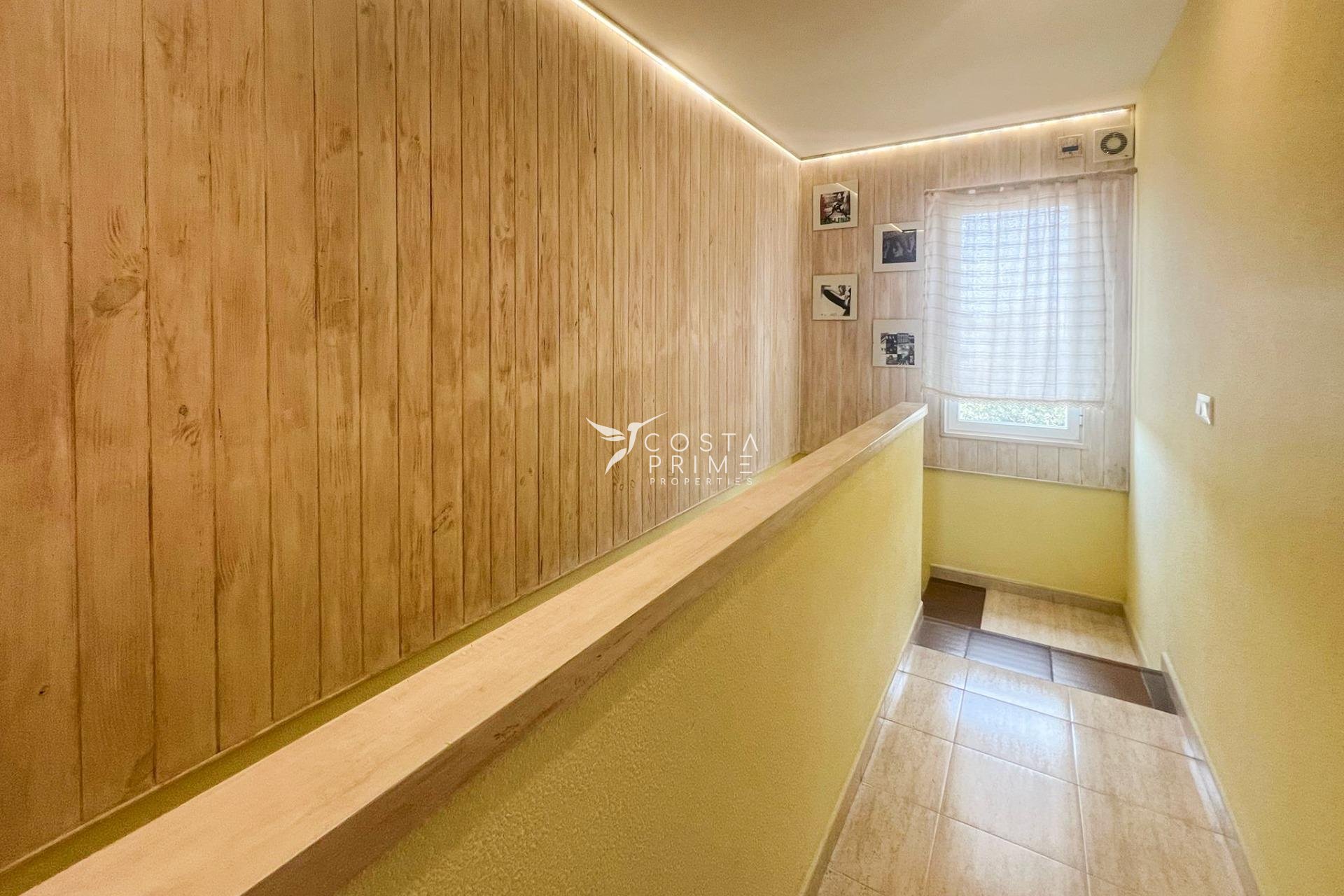 Resale - Townhouse / Semi - La Nucía