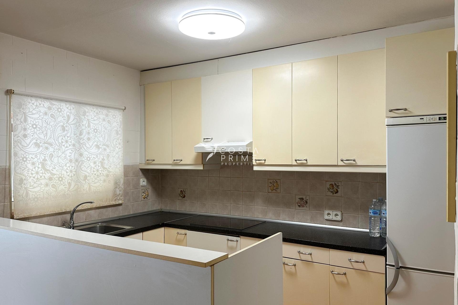 Resale - Townhouse / Semi - La Nucía