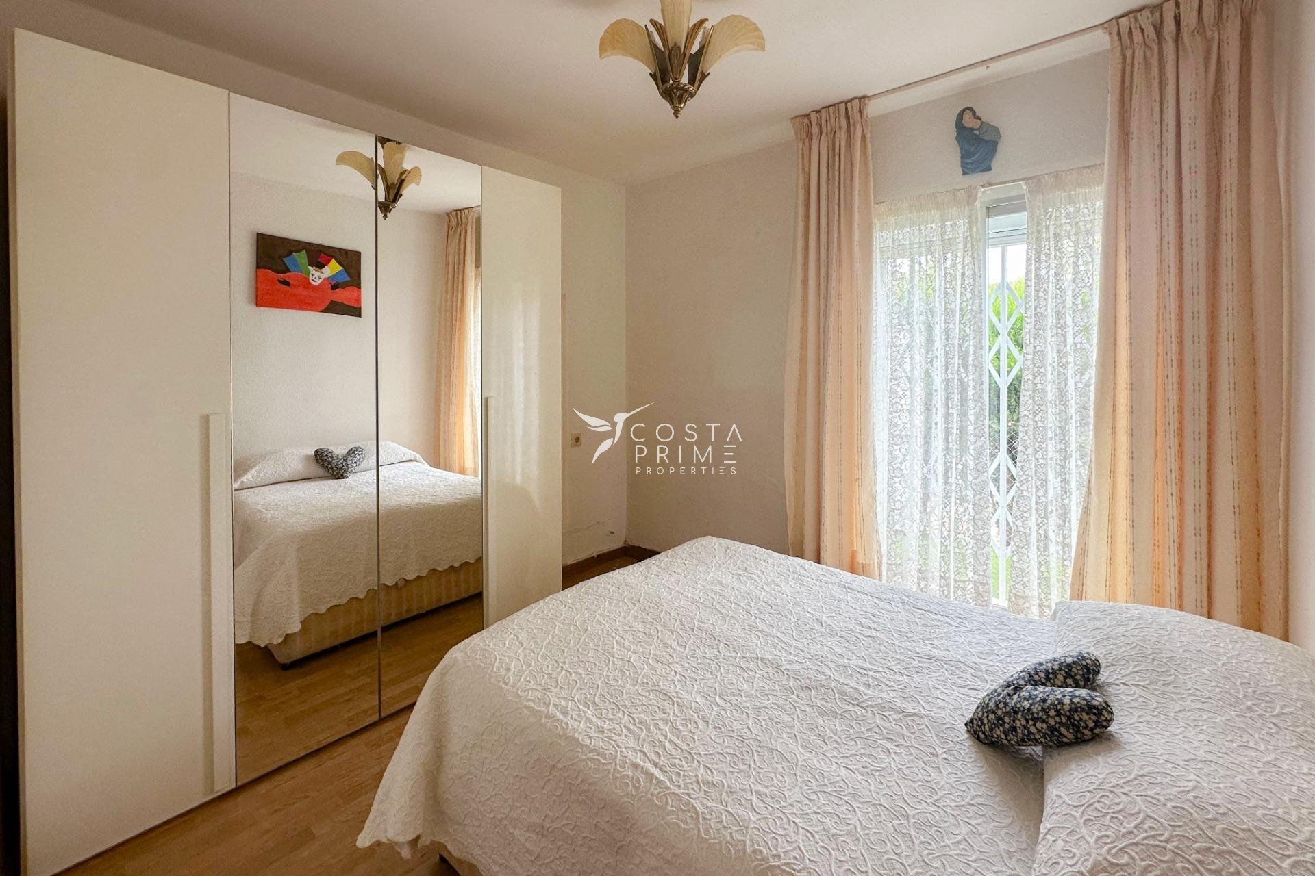 Resale - Townhouse / Semi - La Nucía