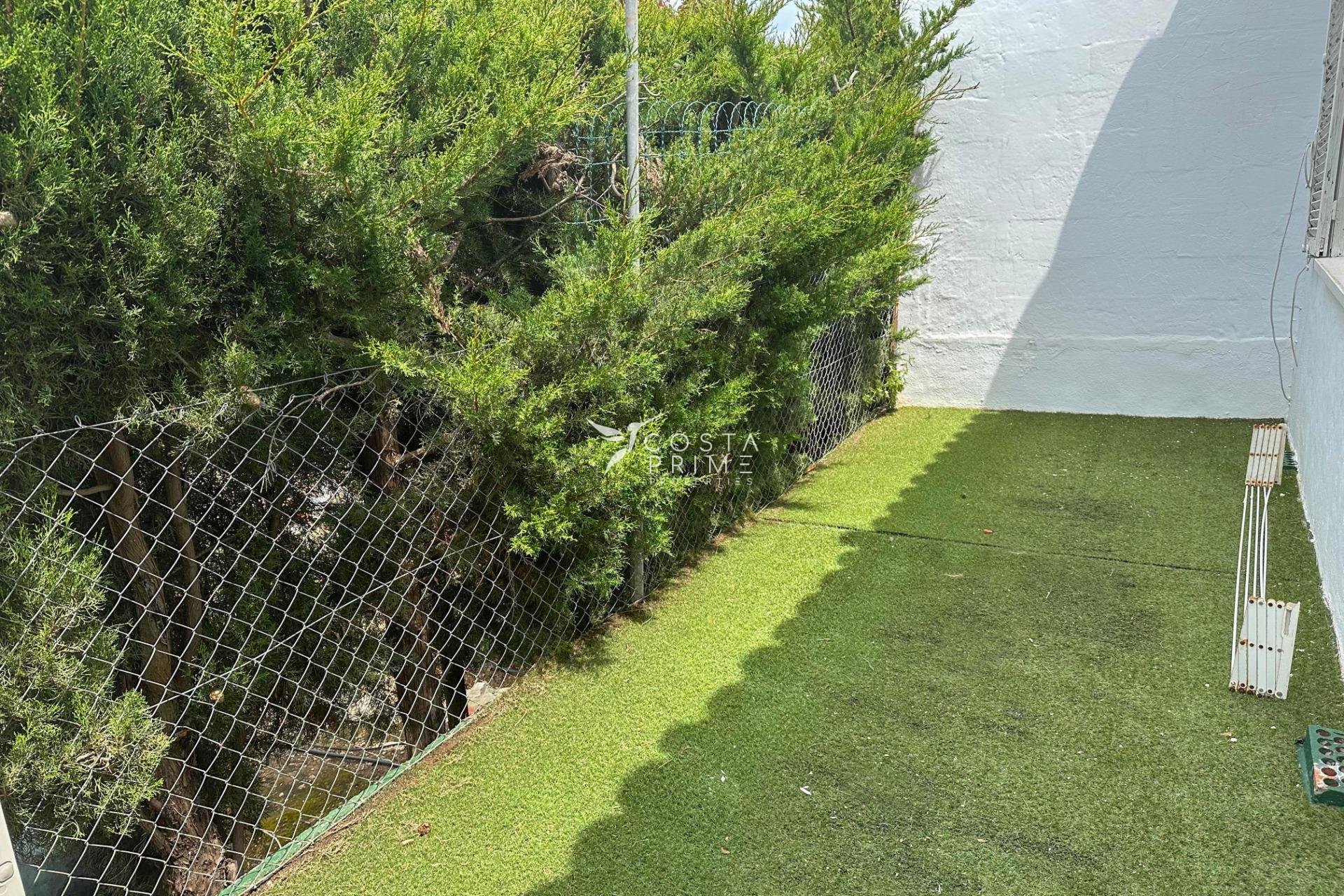 Resale - Townhouse / Semi - La Nucía