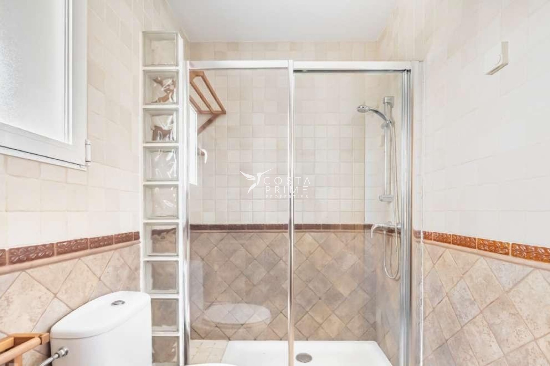 Resale - Townhouse / Semi - La Nucía