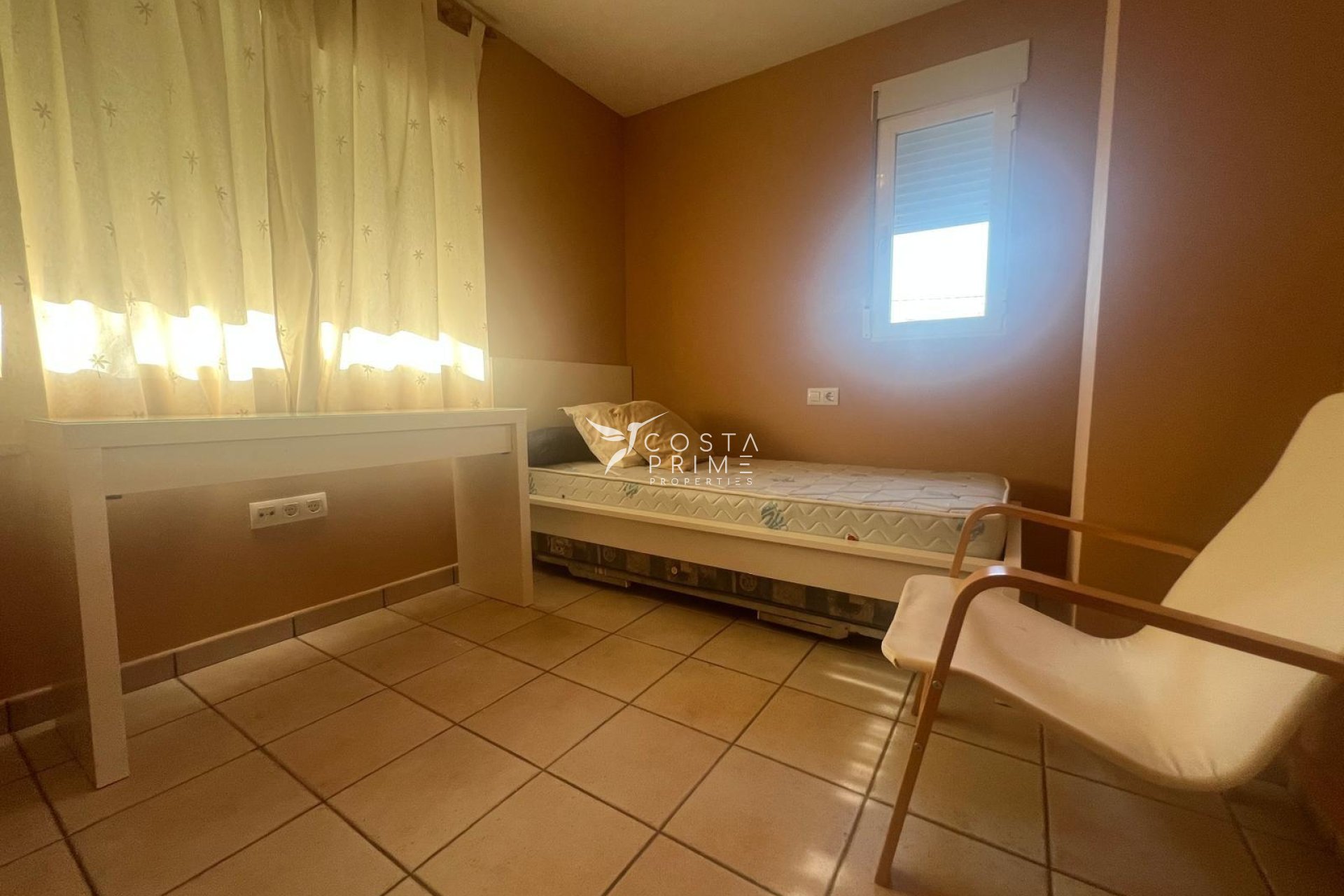 Resale - Townhouse / Semi - La Nucía