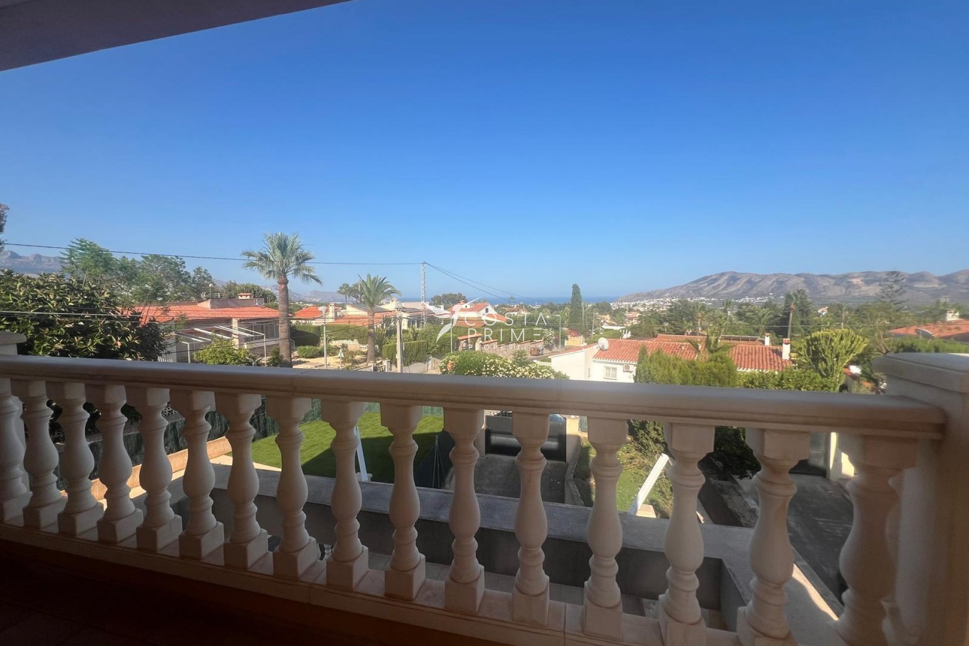 Resale - Townhouse / Semi - La Nucía