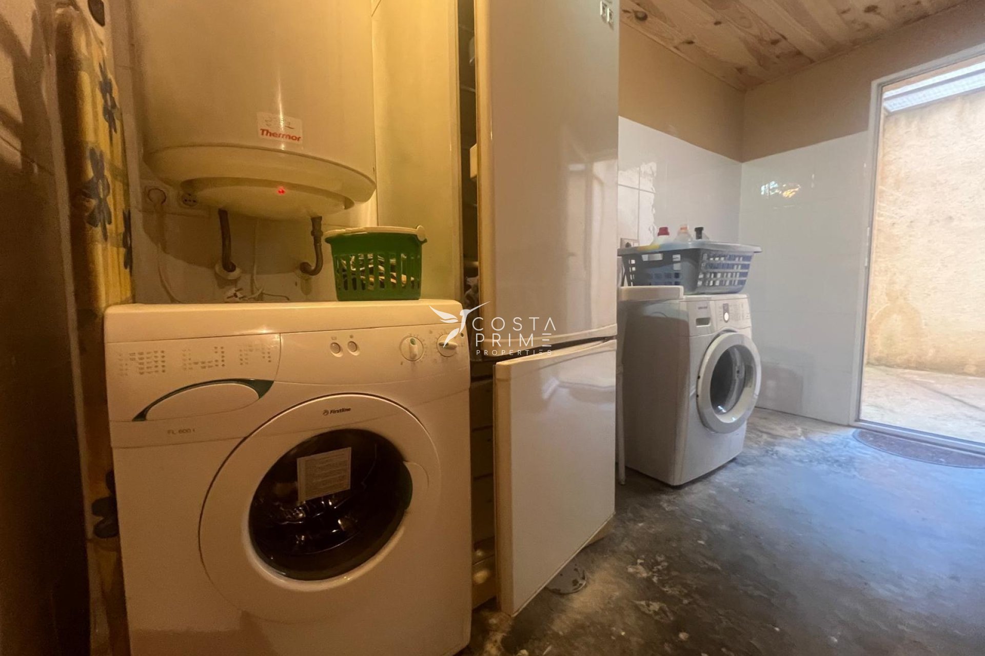 Resale - Townhouse / Semi - La Nucía