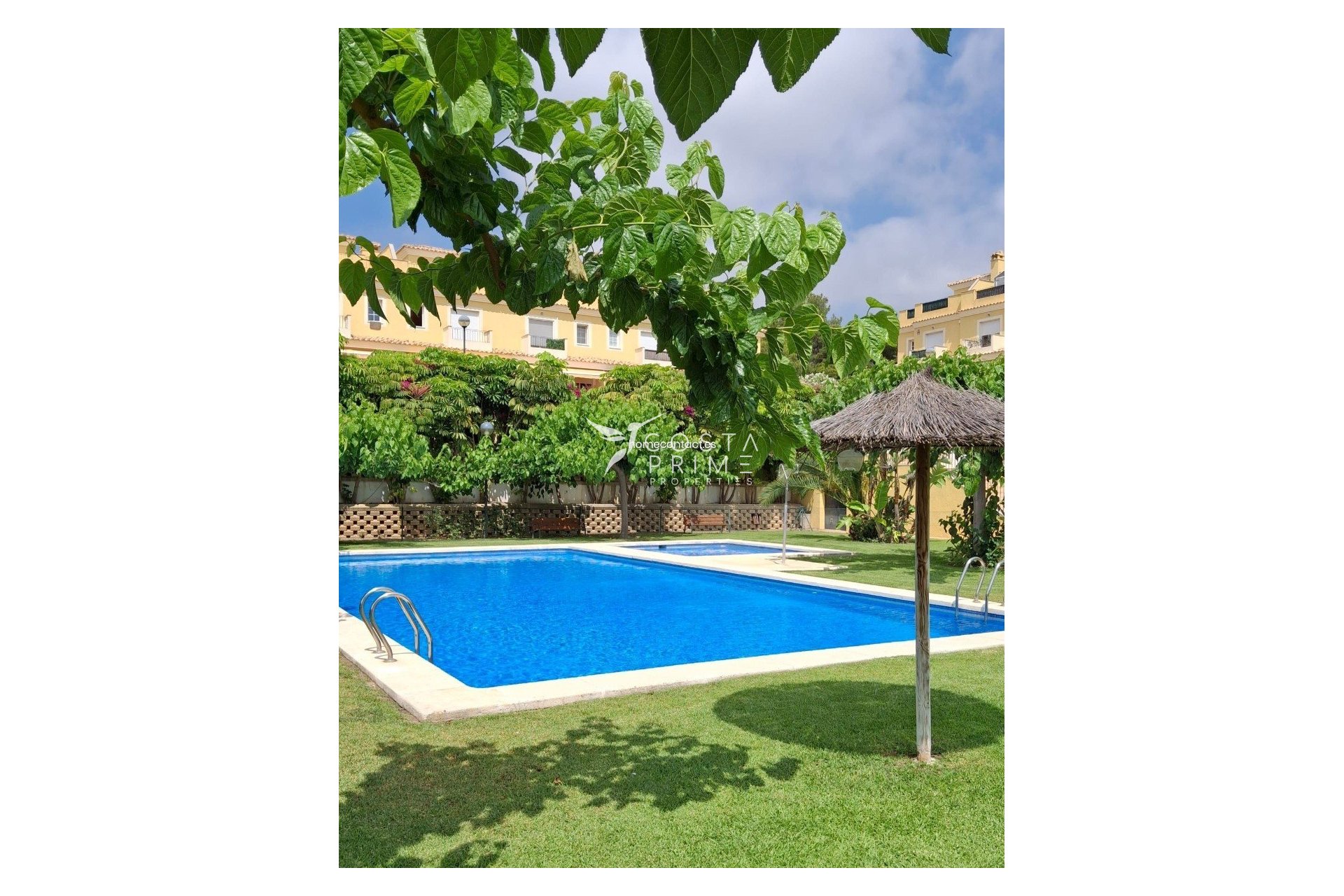 Resale - Townhouse / Semi - La Nucía