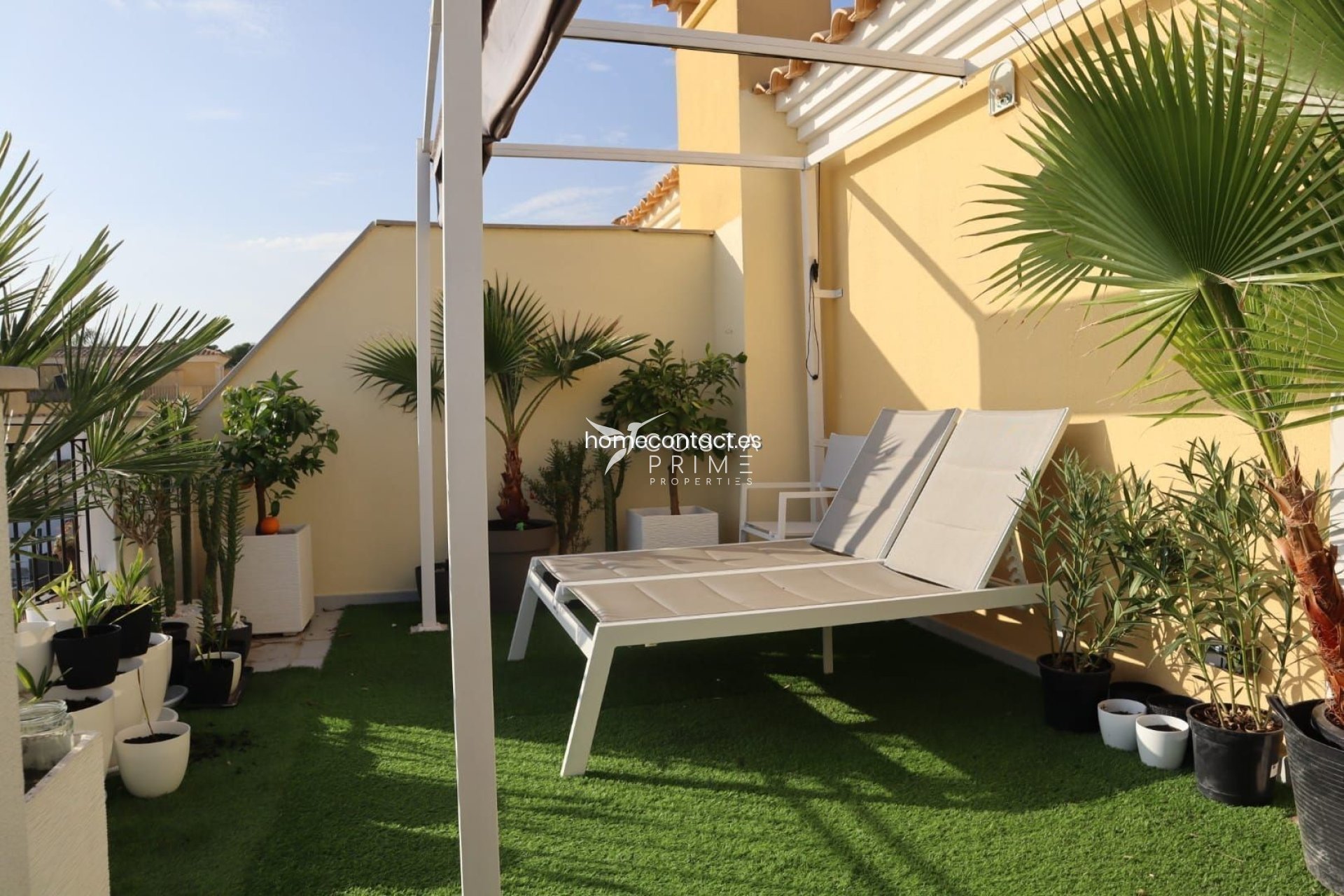 Resale - Townhouse / Semi - La Nucía