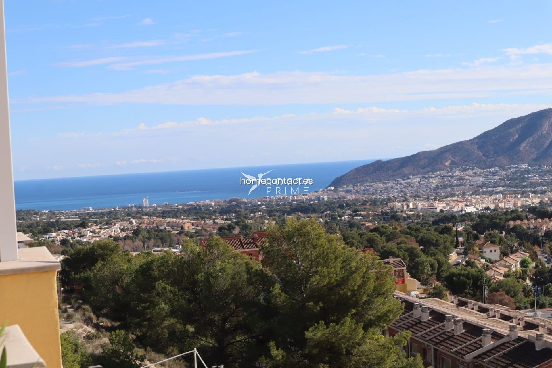 Resale - Townhouse / Semi - La Nucía