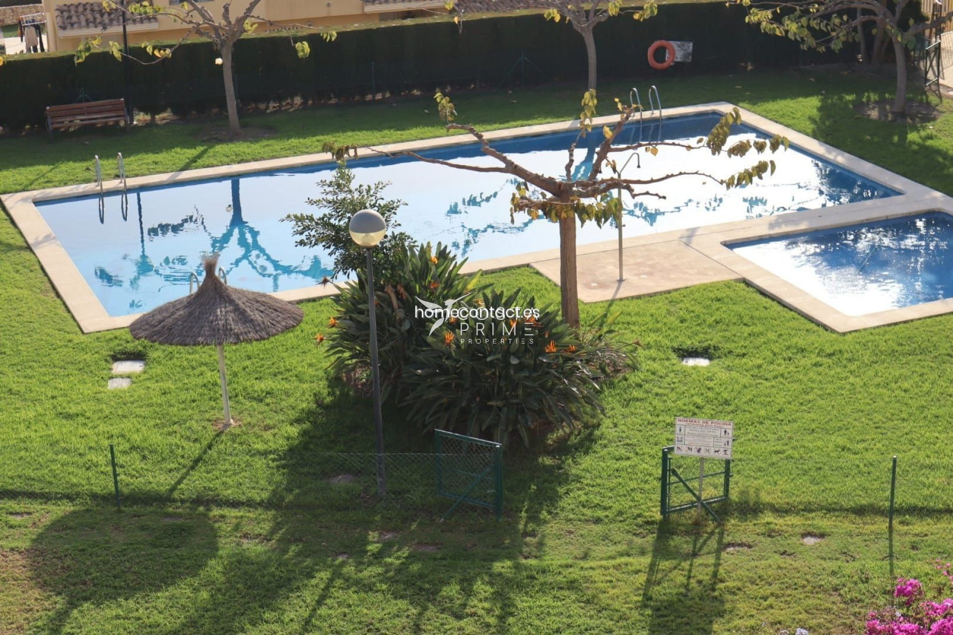 Resale - Townhouse / Semi - La Nucía