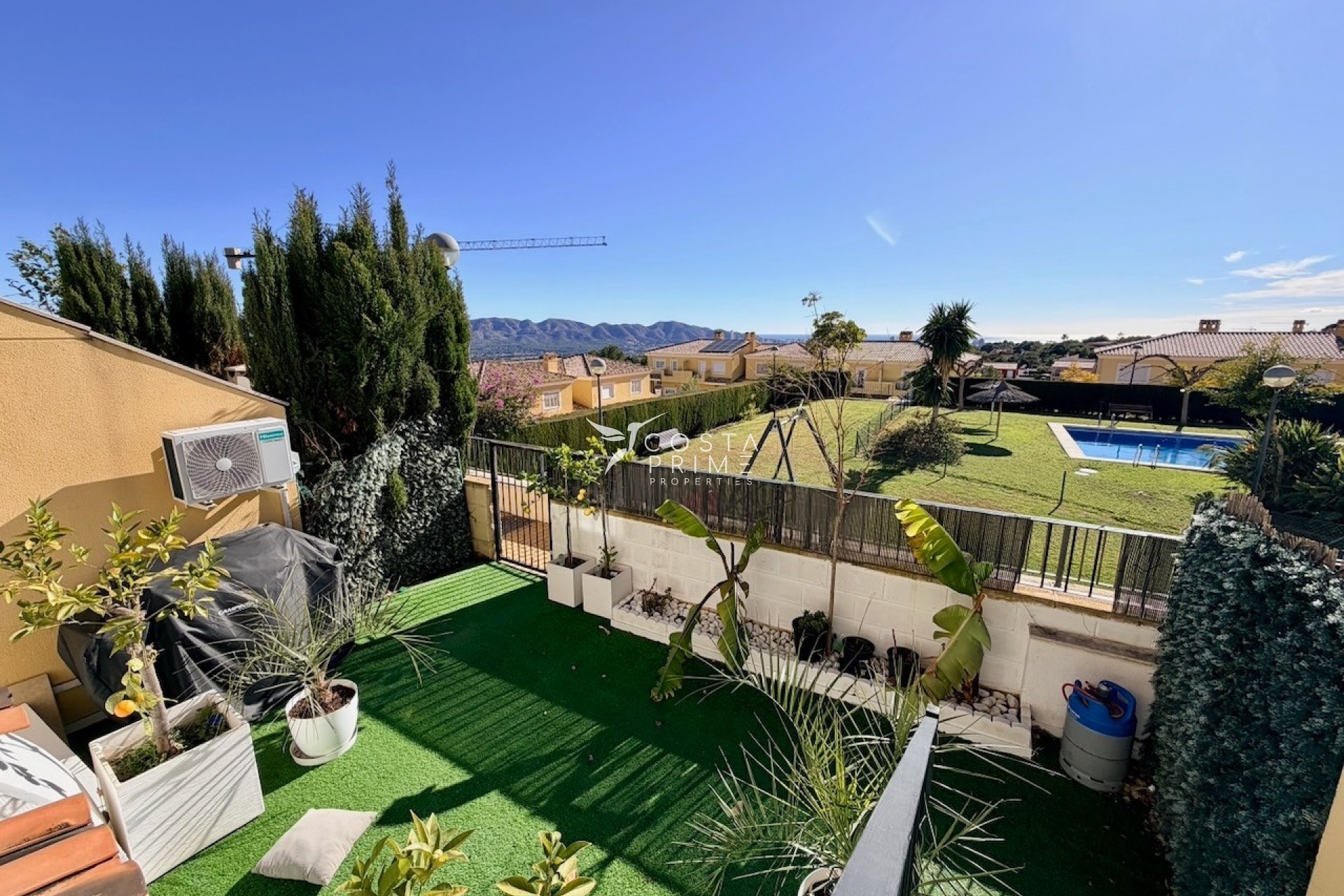 Resale - Townhouse / Semi - La Nucía