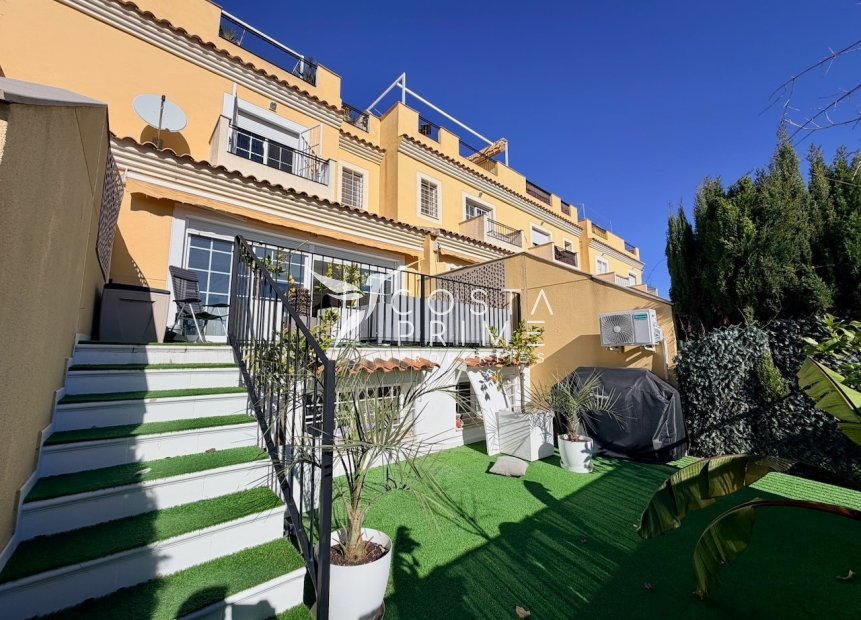 Resale - Townhouse / Semi - La Nucía