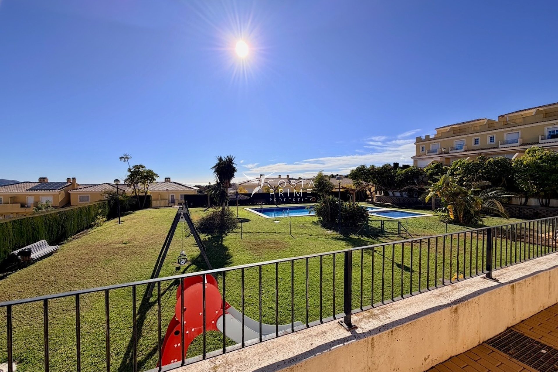 Resale - Townhouse / Semi - La Nucía