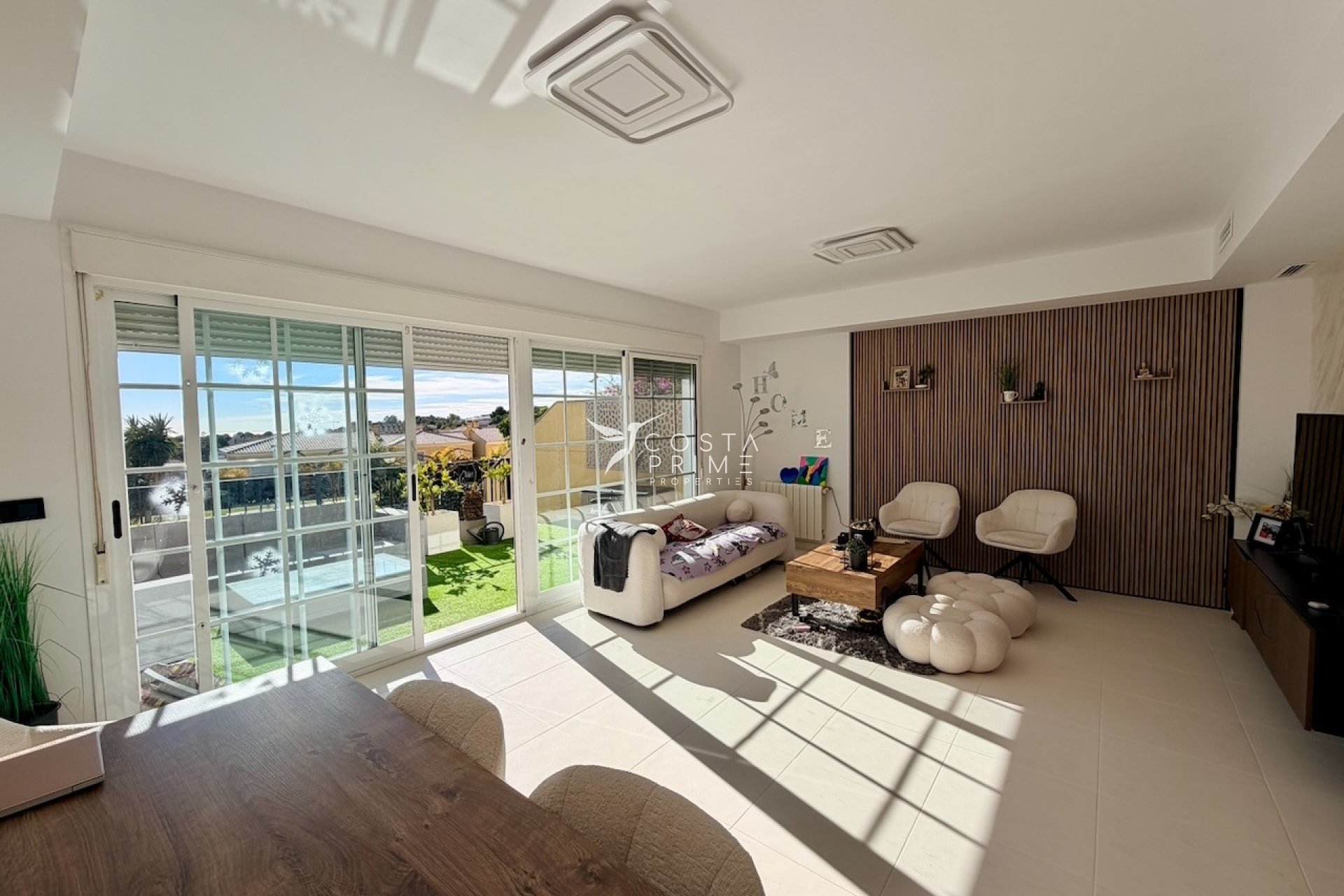 Resale - Townhouse / Semi - La Nucía