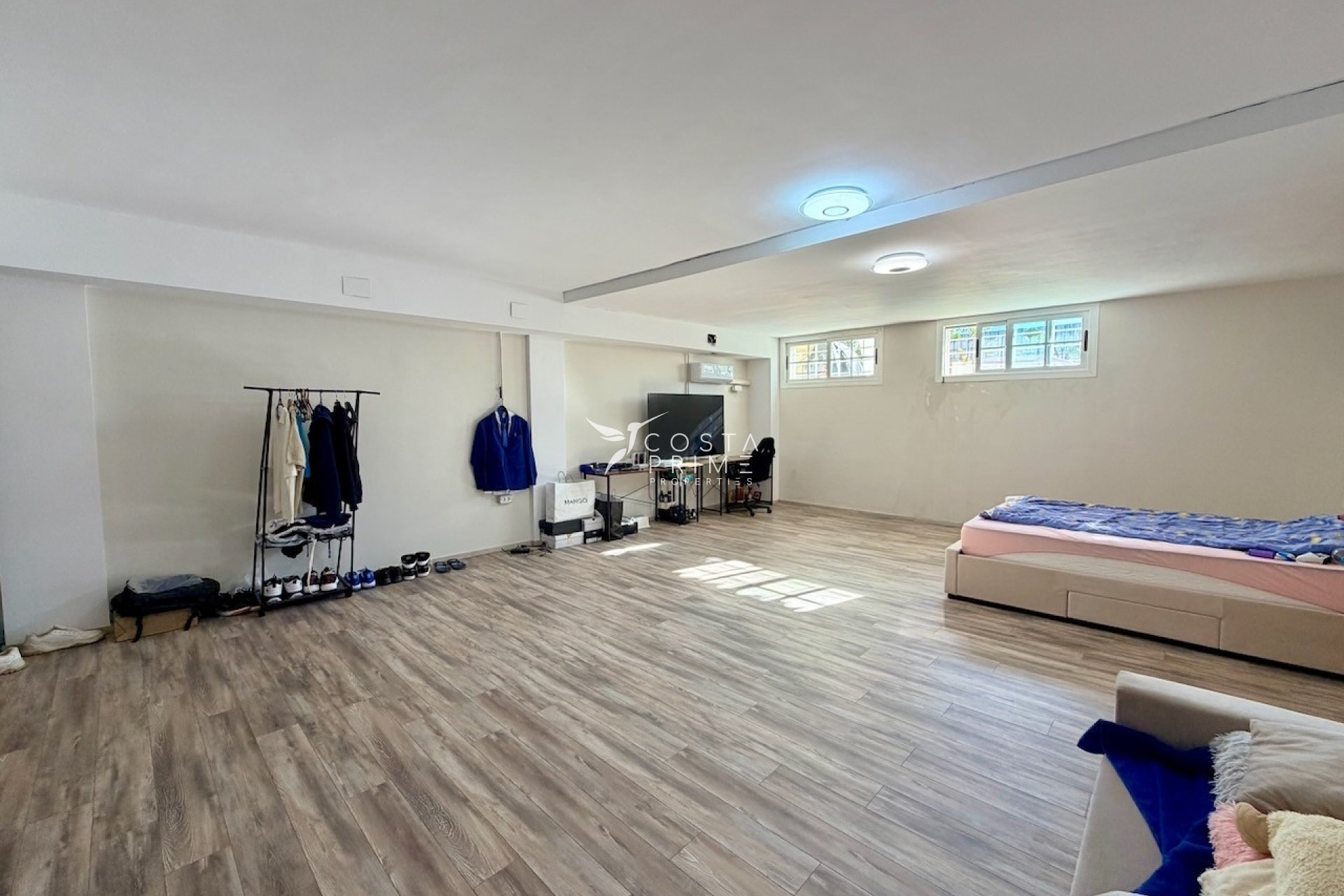 Resale - Townhouse / Semi - La Nucía