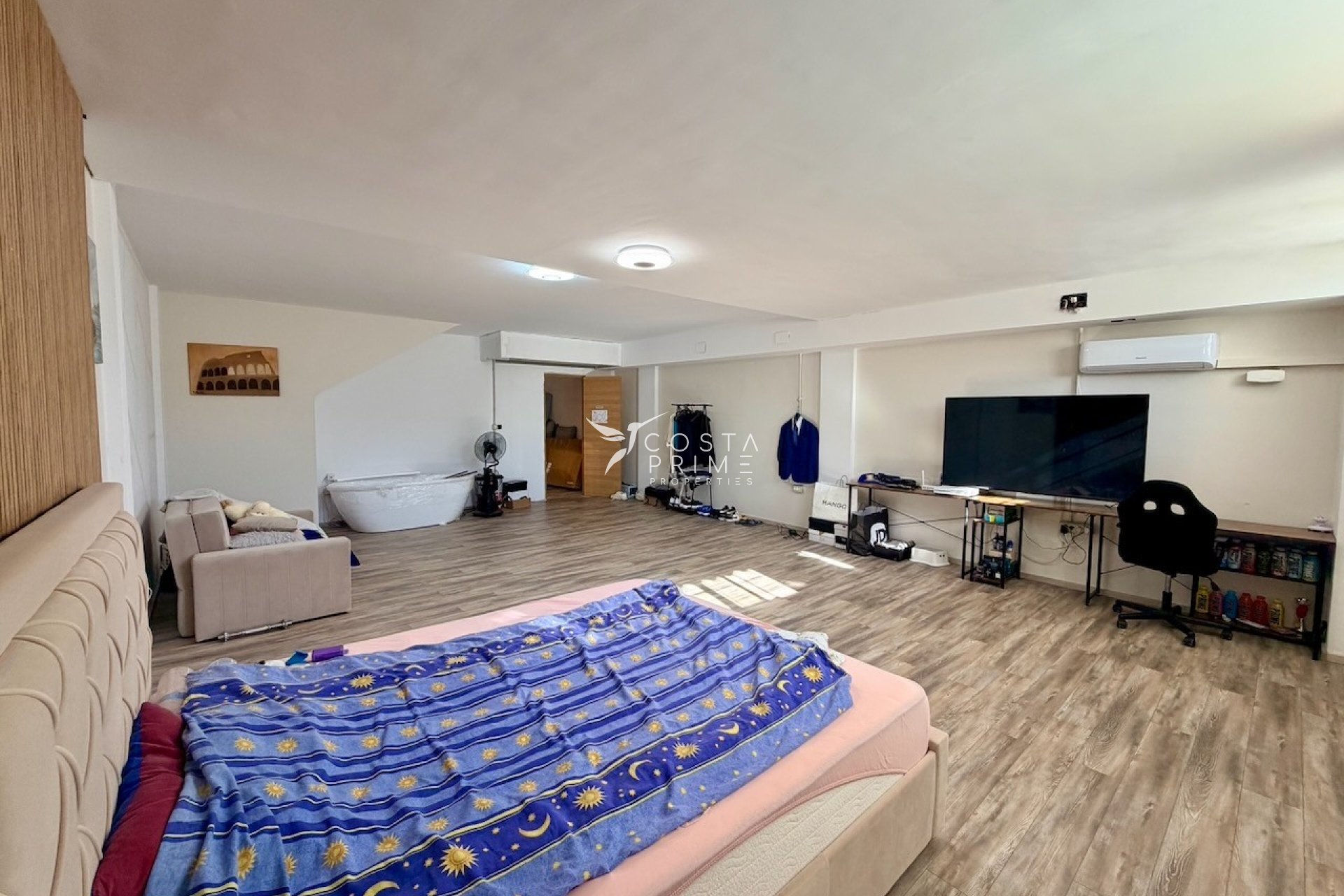 Resale - Townhouse / Semi - La Nucía