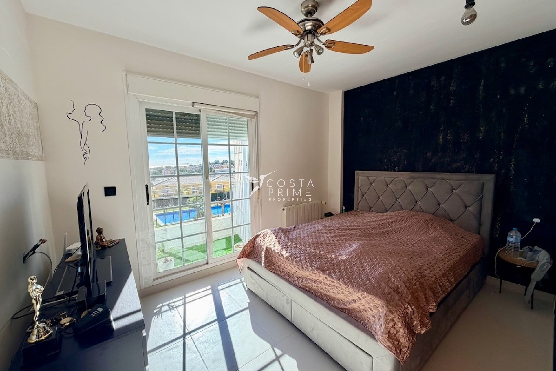 Resale - Townhouse / Semi - La Nucía