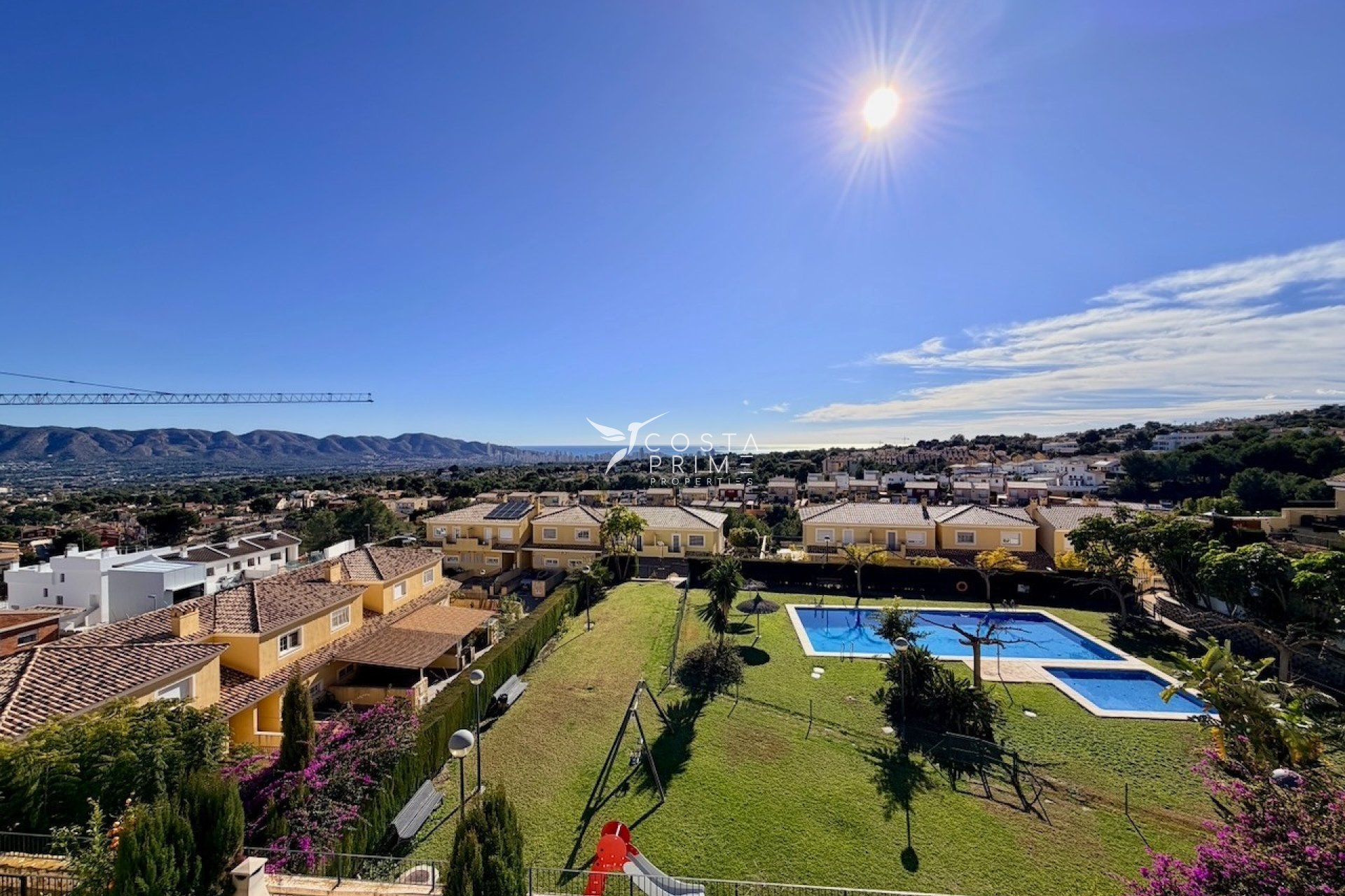 Resale - Townhouse / Semi - La Nucía