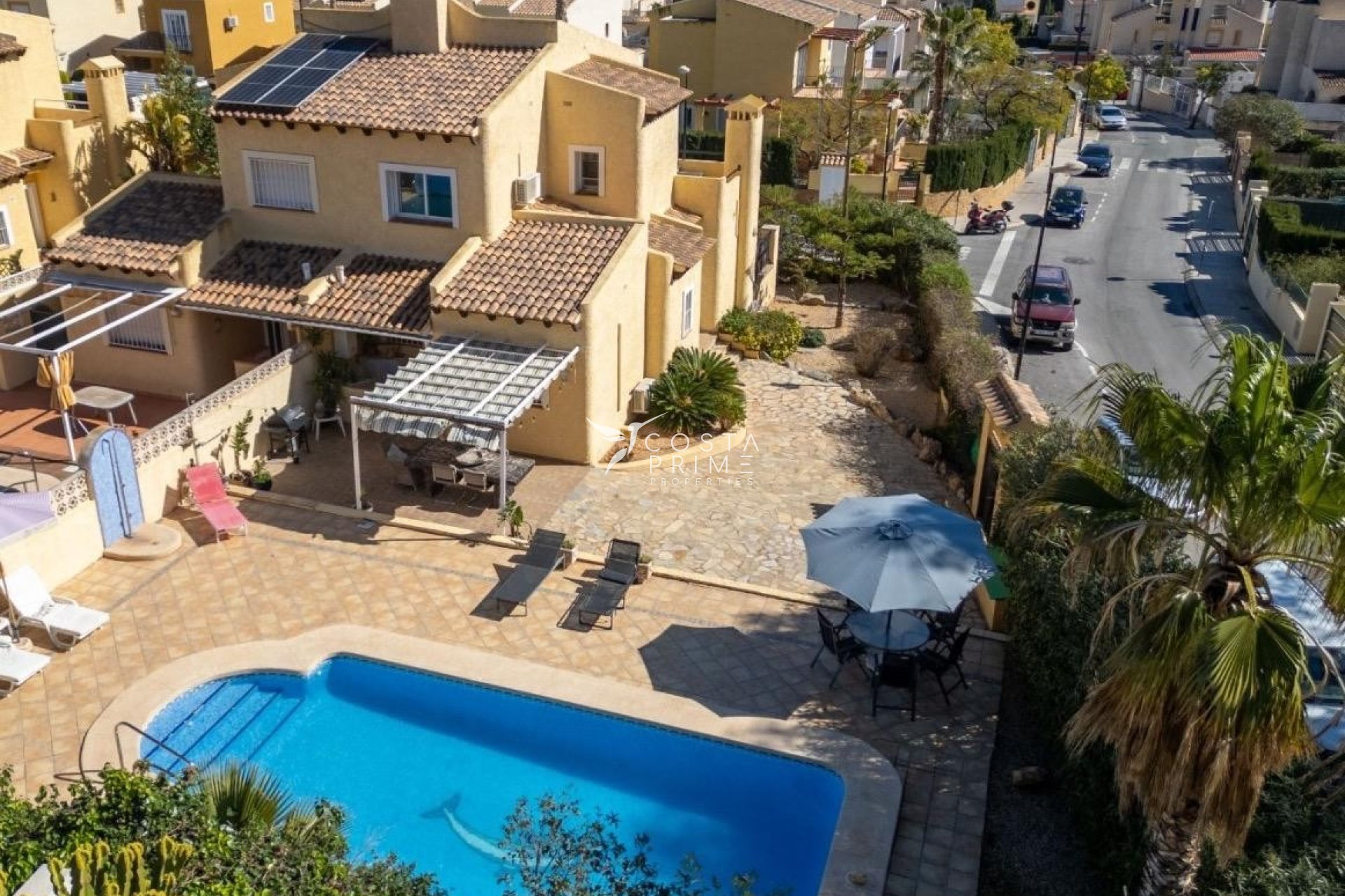 Resale - Townhouse / Semi - La Nucía