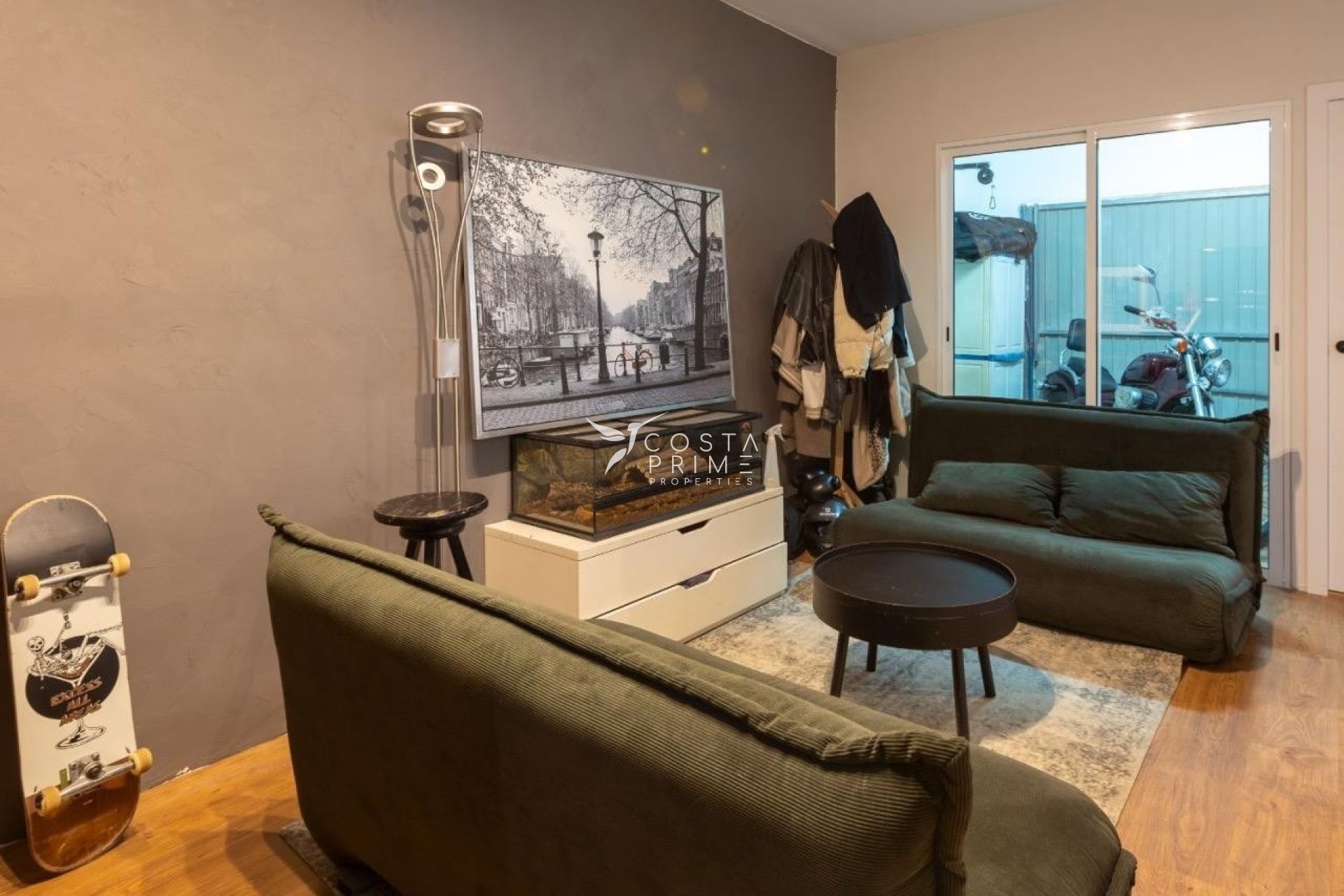 Resale - Townhouse / Semi - La Nucía