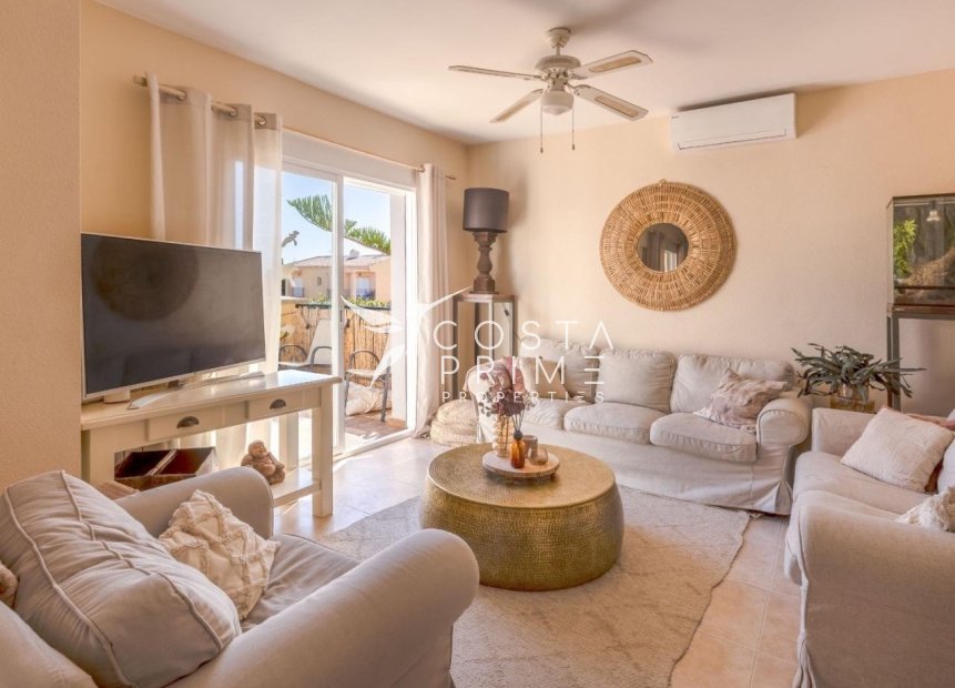 Resale - Townhouse / Semi - La Nucía