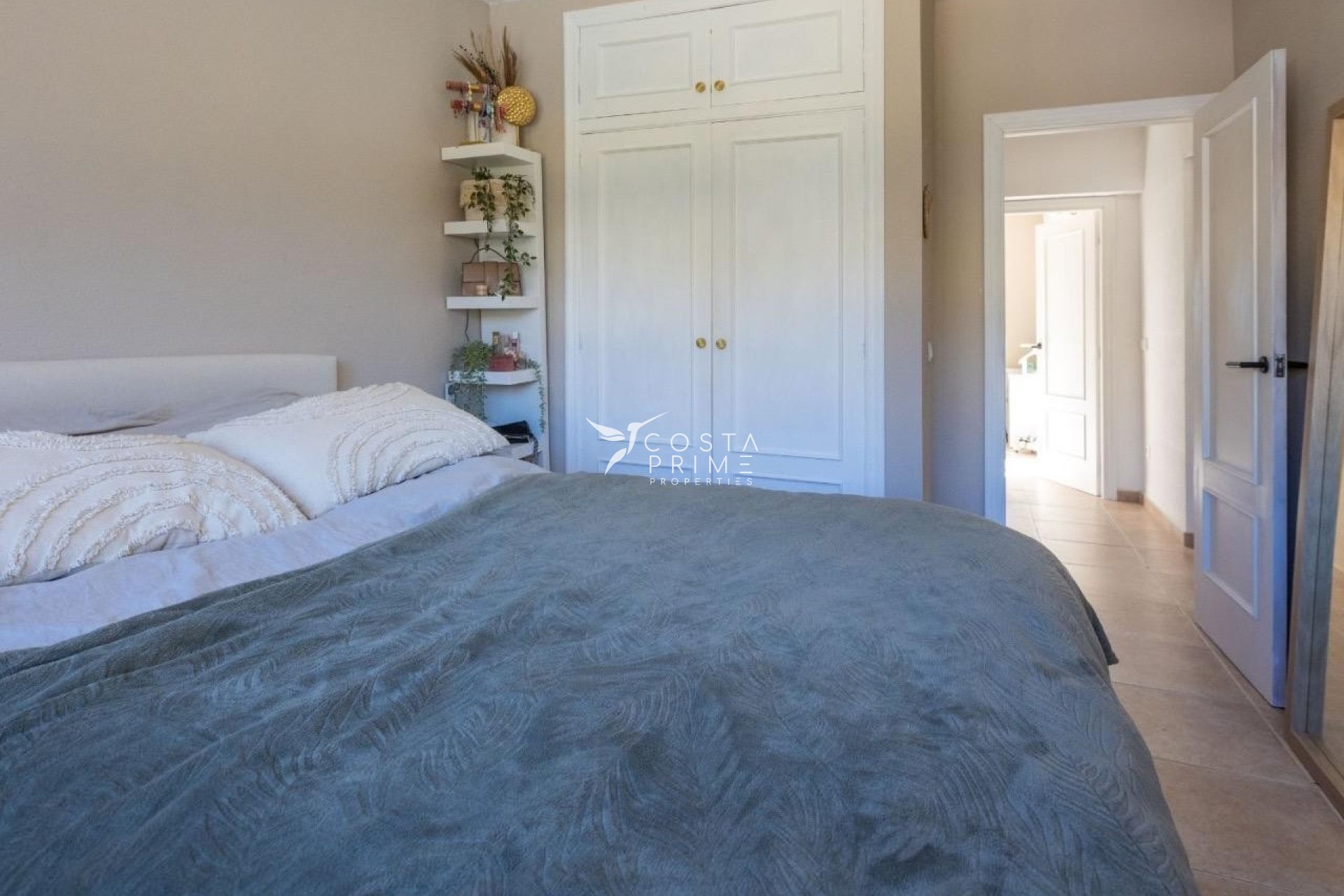 Resale - Townhouse / Semi - La Nucía