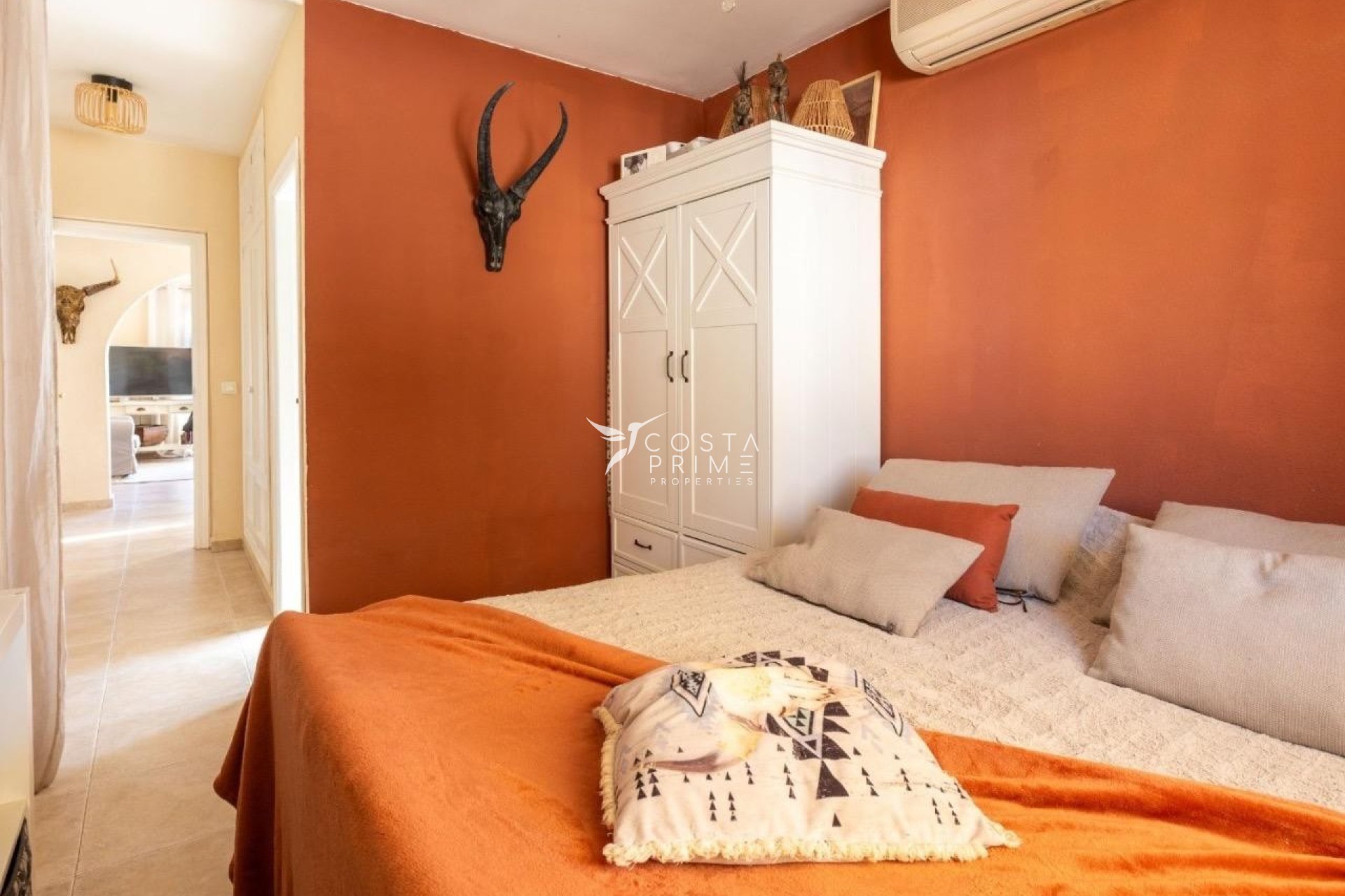 Resale - Townhouse / Semi - La Nucía