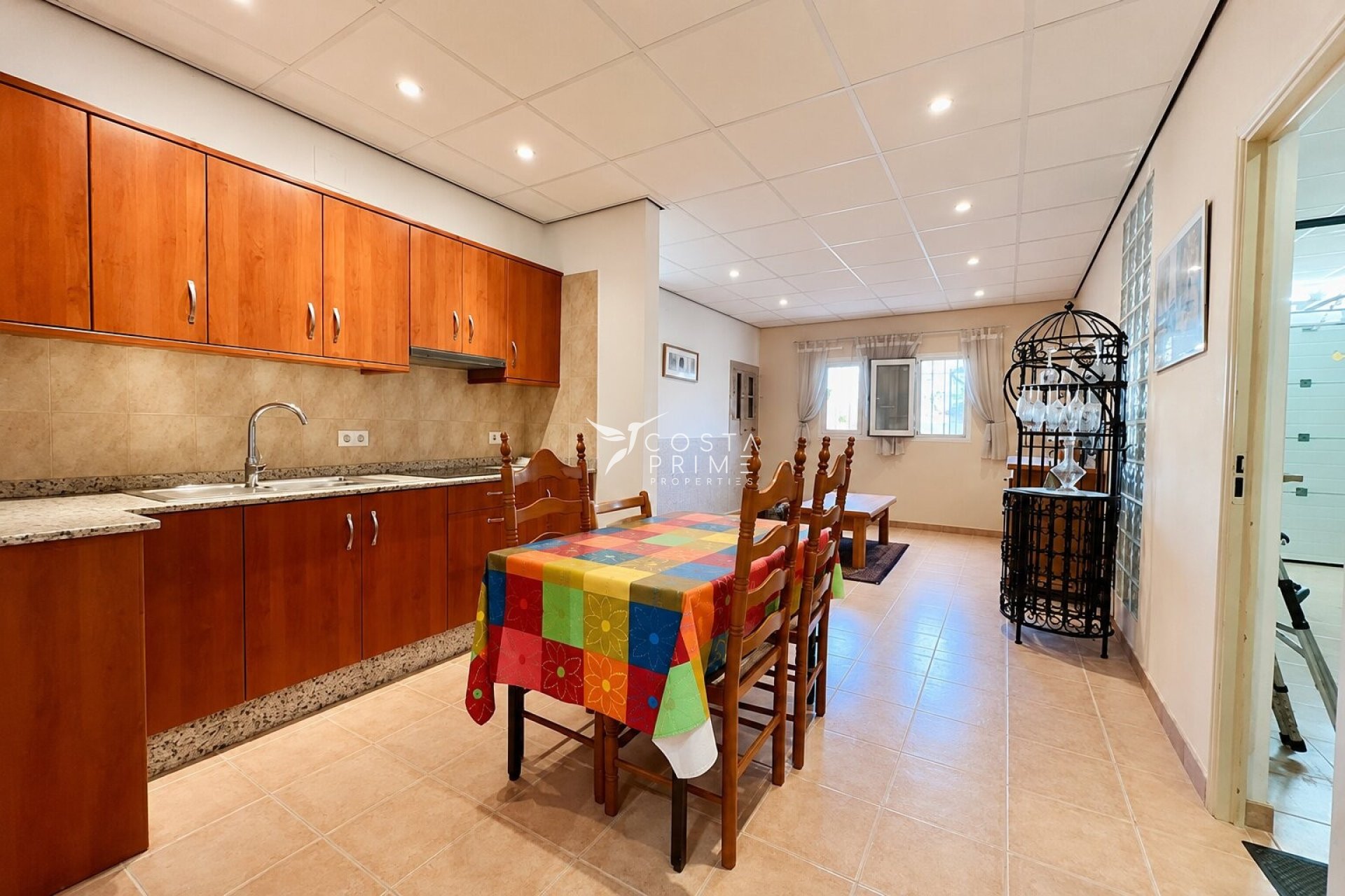 Resale - Townhouse / Semi - La Nucía