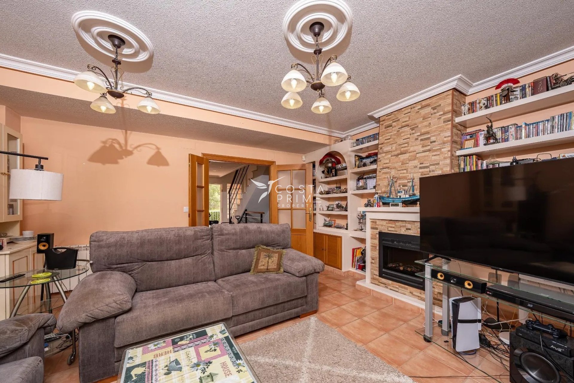 Resale - Townhouse / Semi - La Nucía