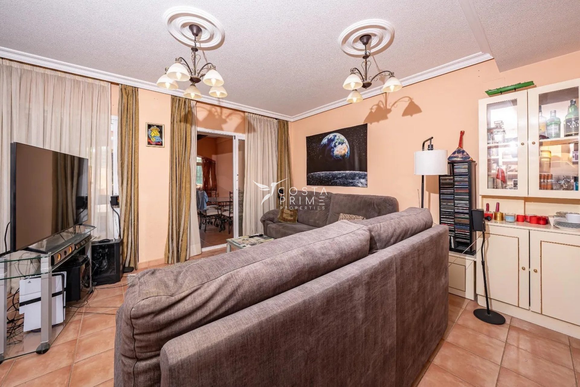 Resale - Townhouse / Semi - La Nucía