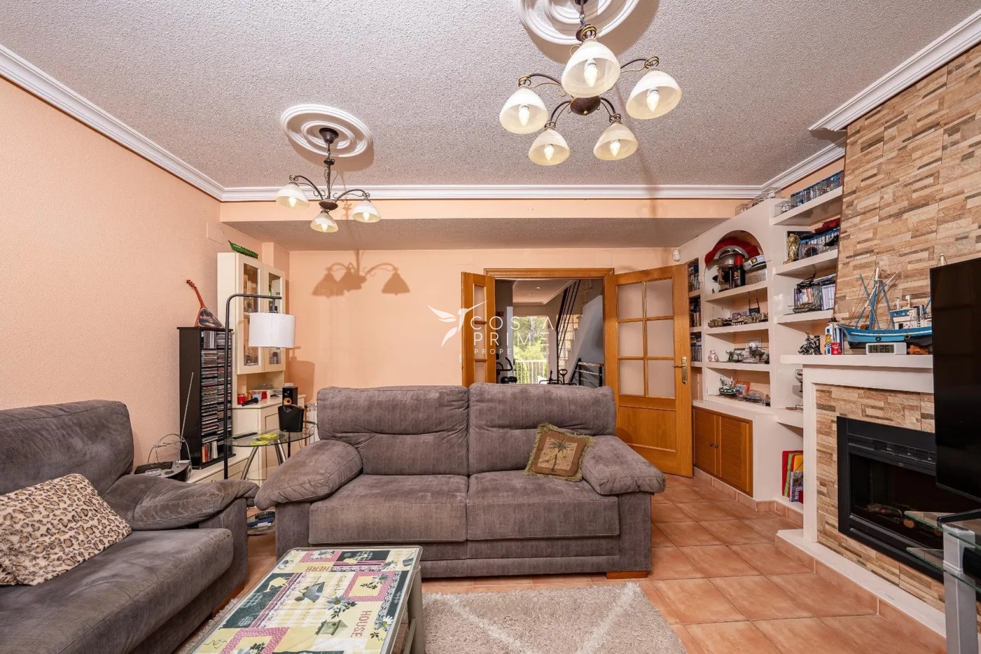 Resale - Townhouse / Semi - La Nucía