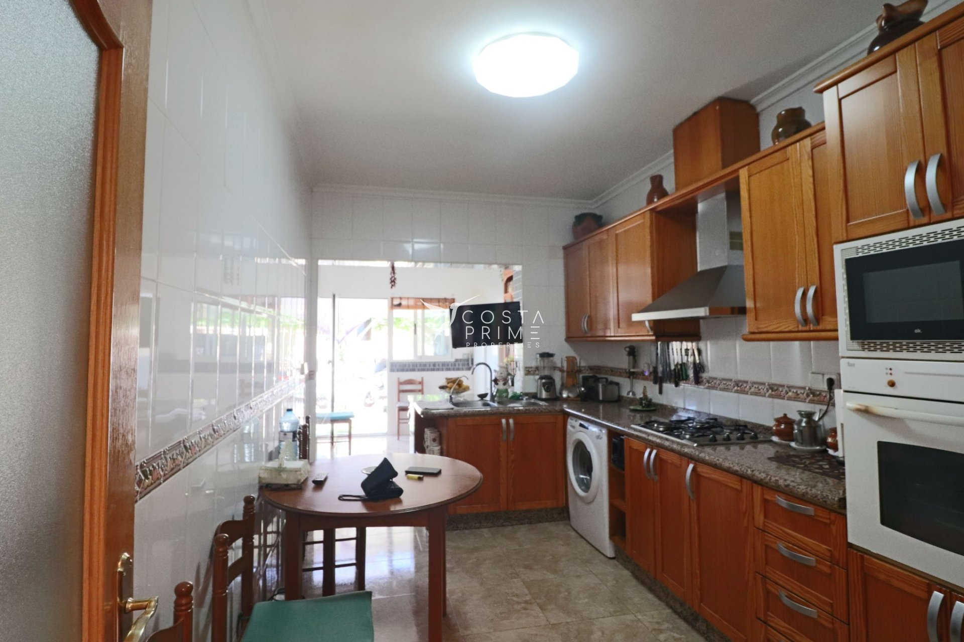 Resale - Townhouse / Semi - La Nucía