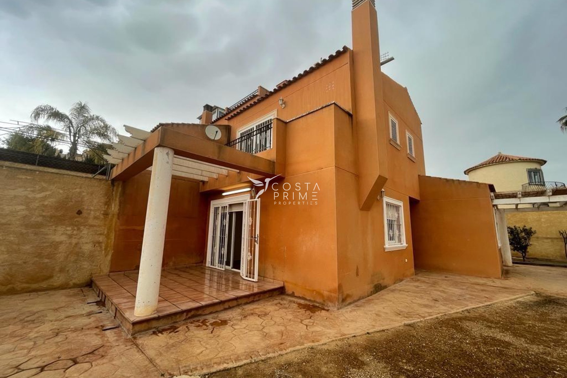 Resale - Townhouse / Semi - La Nucía