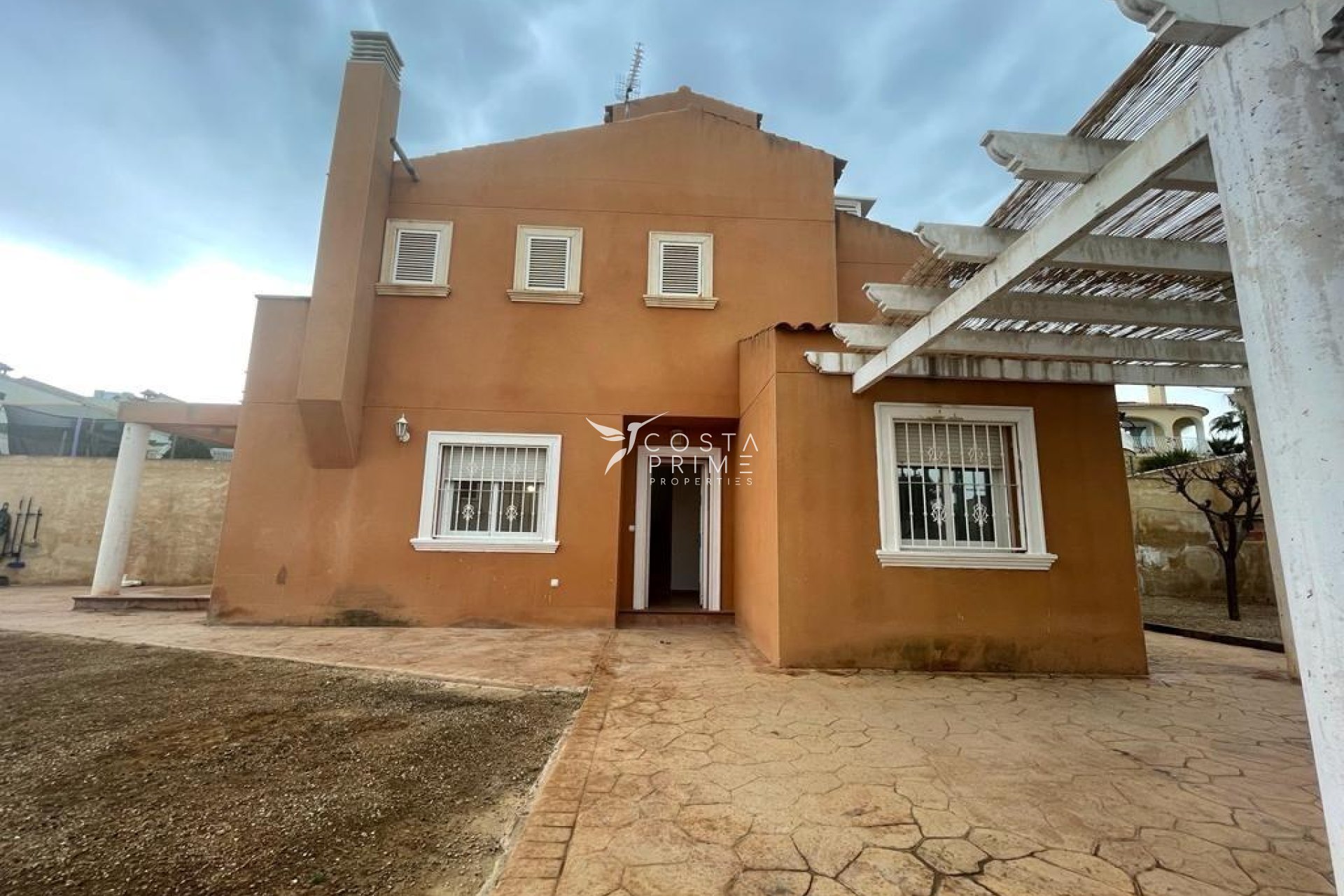 Resale - Townhouse / Semi - La Nucía