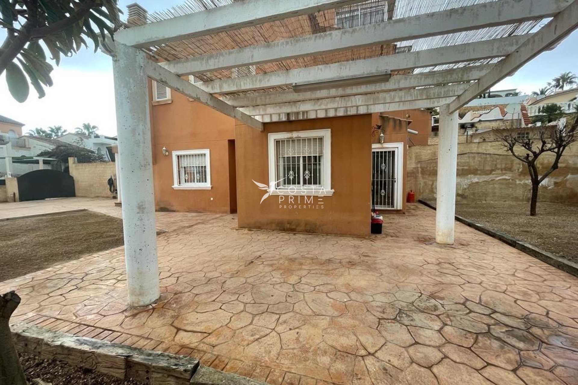 Resale - Townhouse / Semi - La Nucía