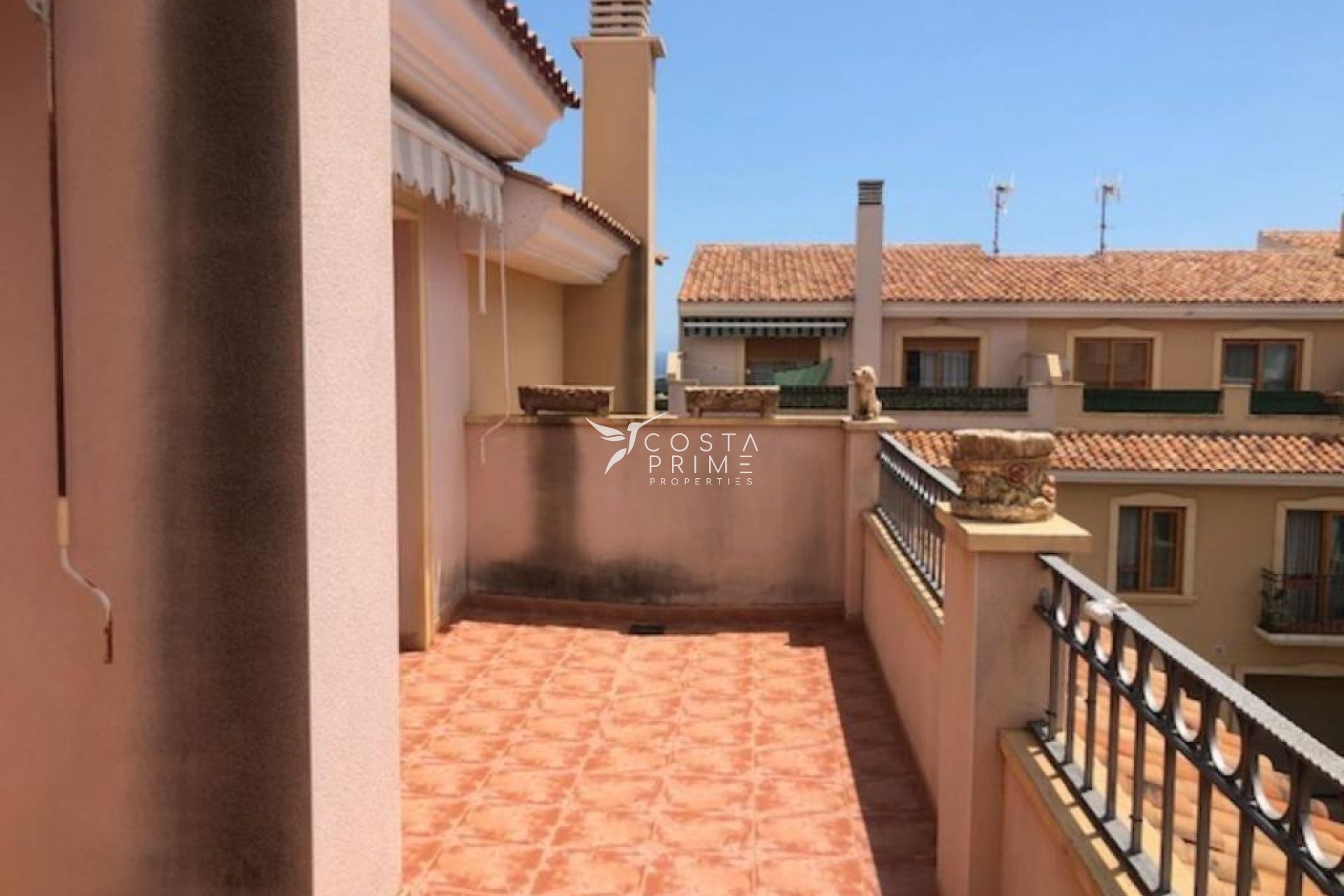 Resale - Townhouse / Semi - La Nucía