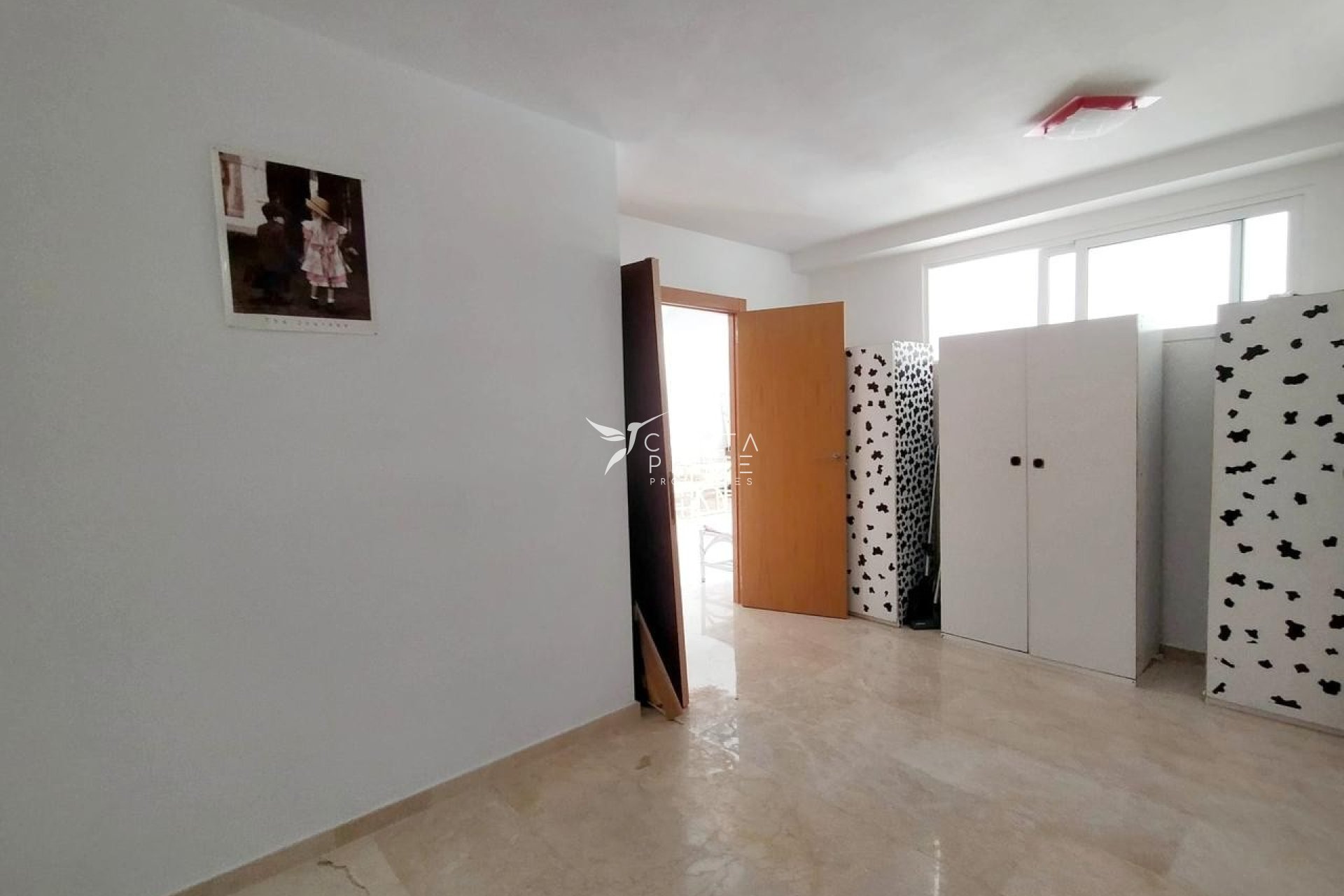 Resale - Townhouse / Semi - La Nucía