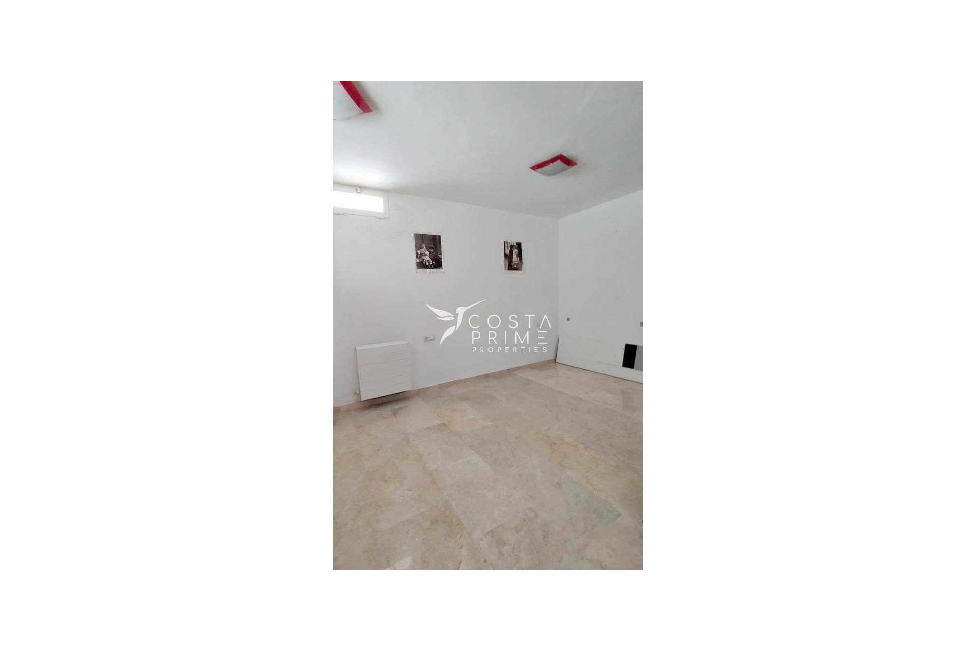 Resale - Townhouse / Semi - La Nucía