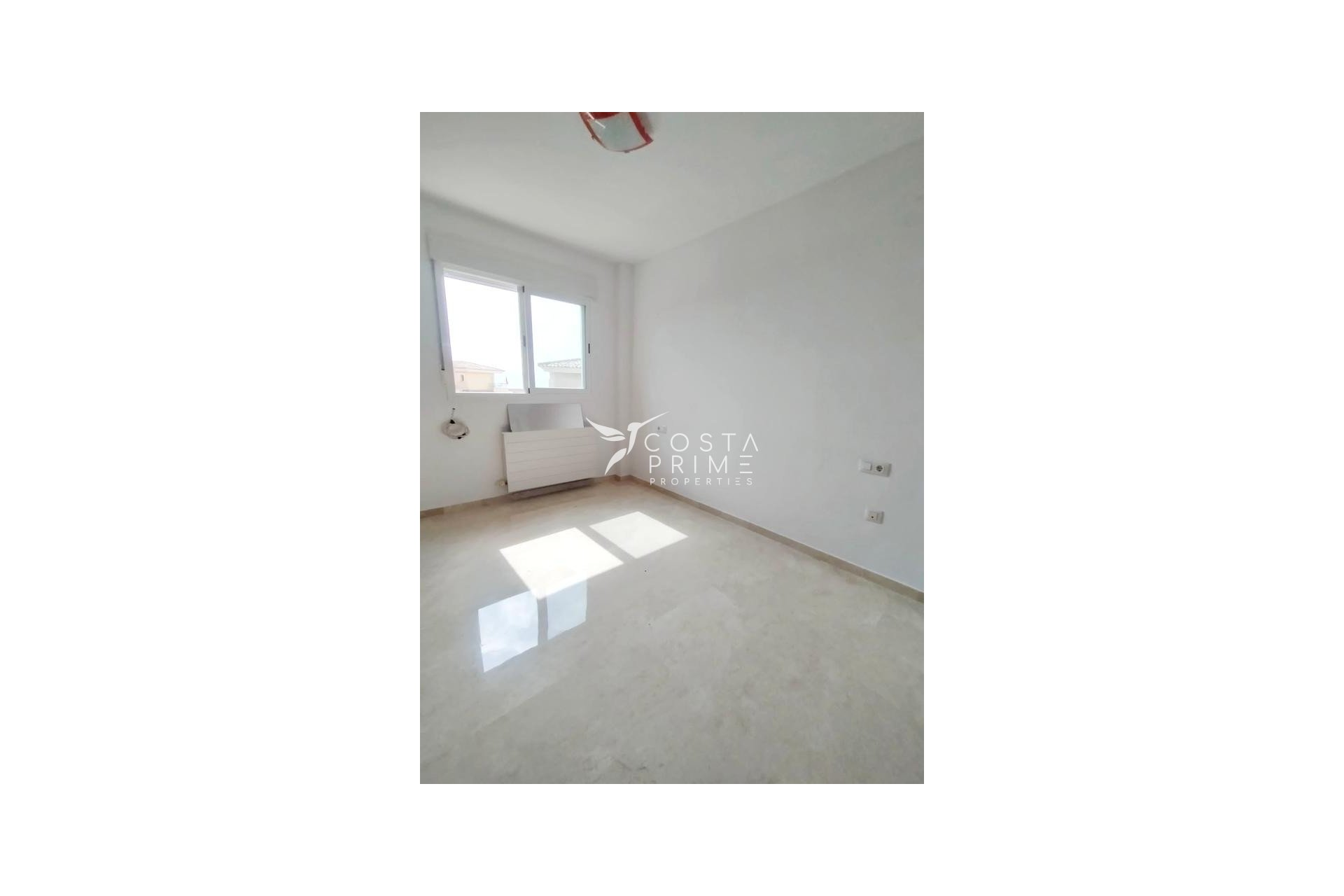 Resale - Townhouse / Semi - La Nucía